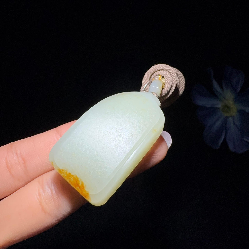 和田玉籽料平安无事牌（37.7g）