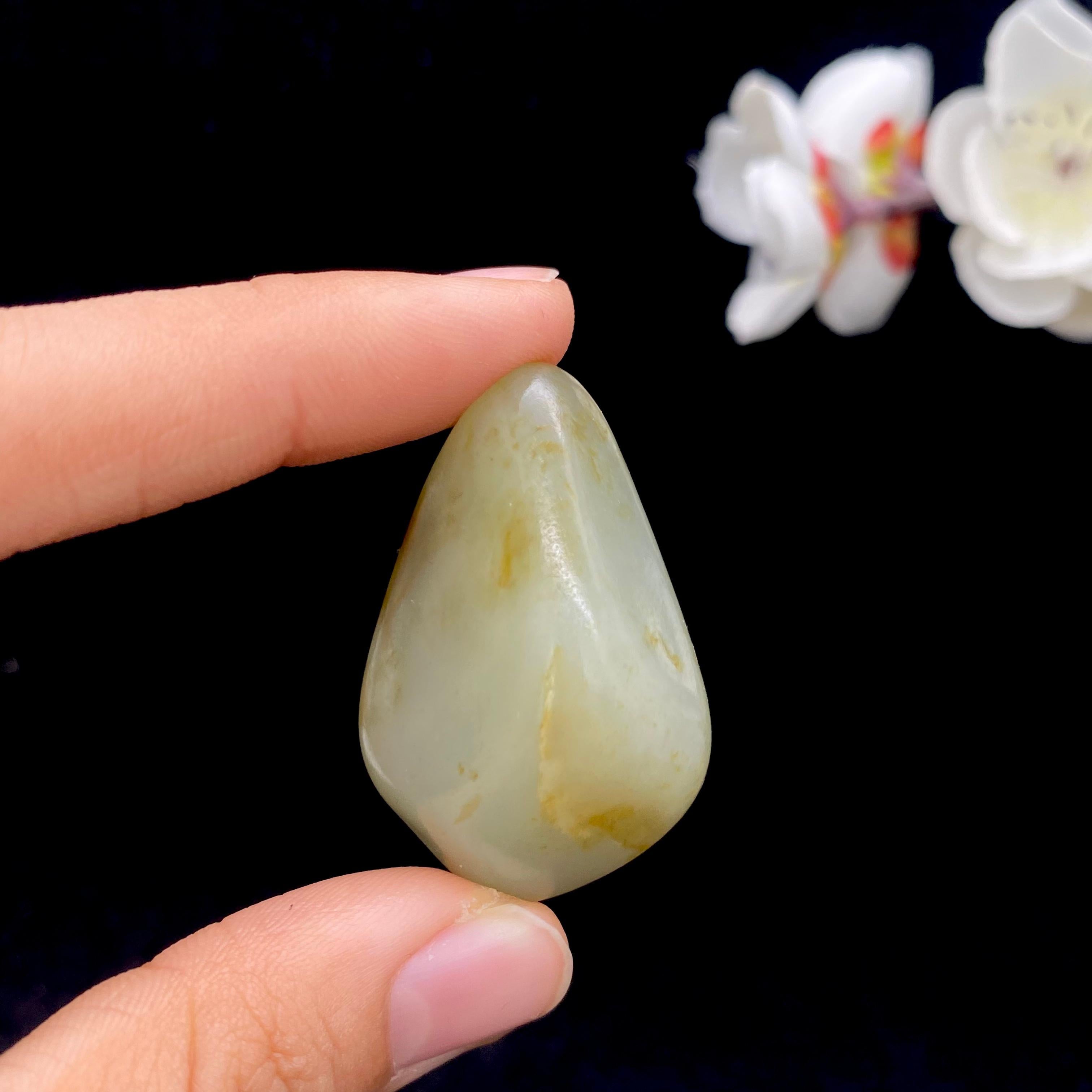 和田玉青白玉籽料（23.3g）