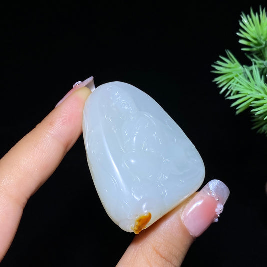 和田玉籽料观音（58.6g）