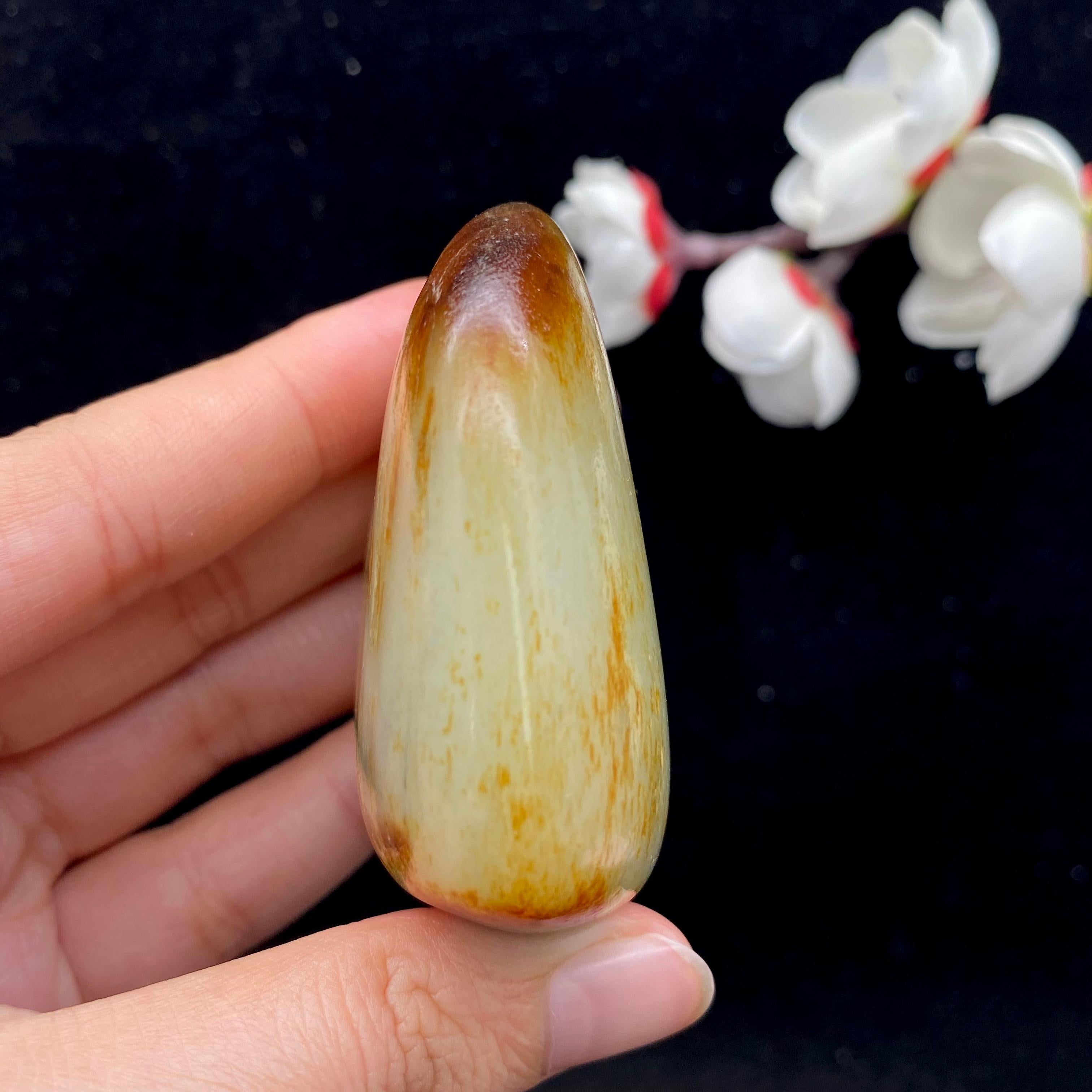 和田玉洒金皮籽料手把件（141.4g）