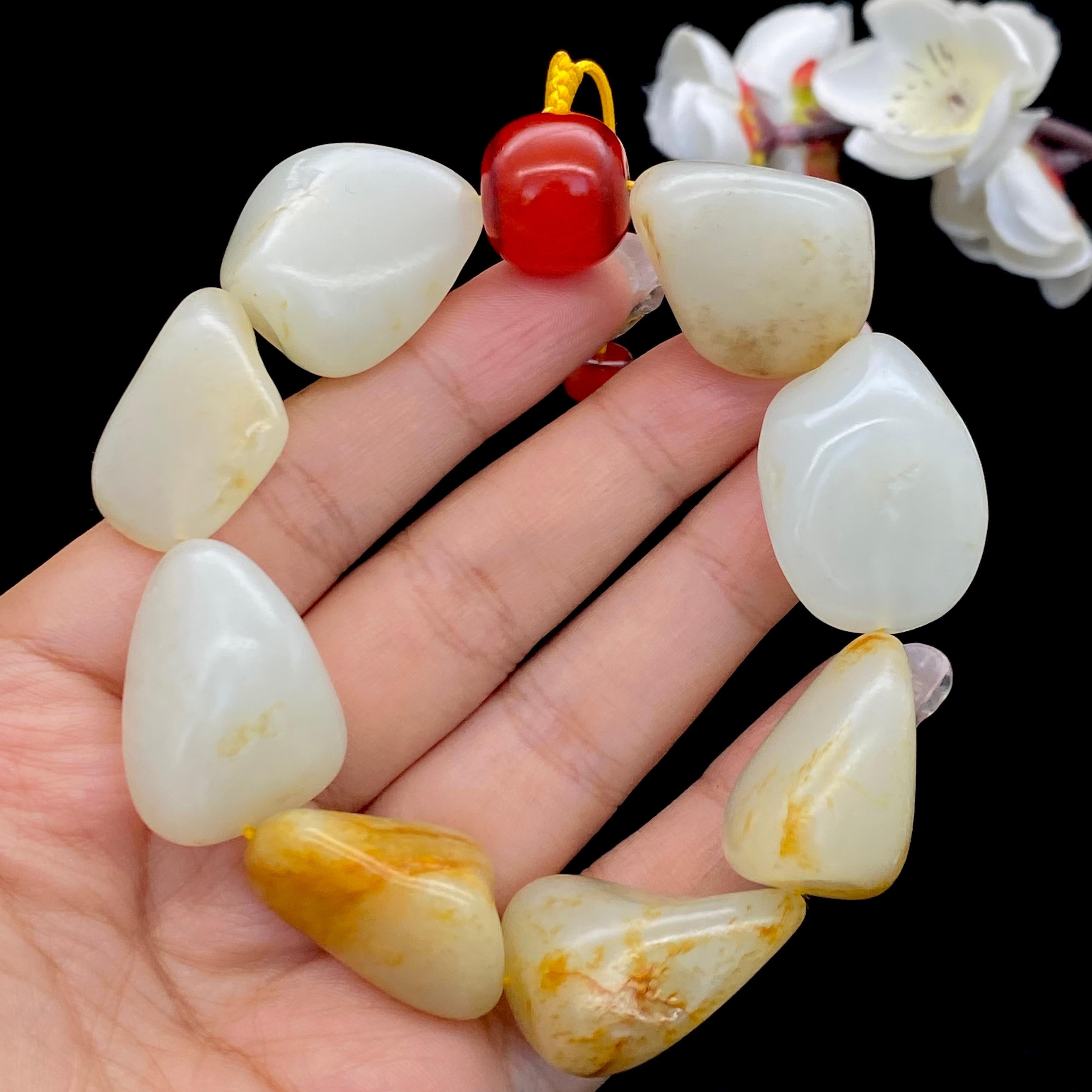 和田玉洒金皮【精品手串】（112.3g）