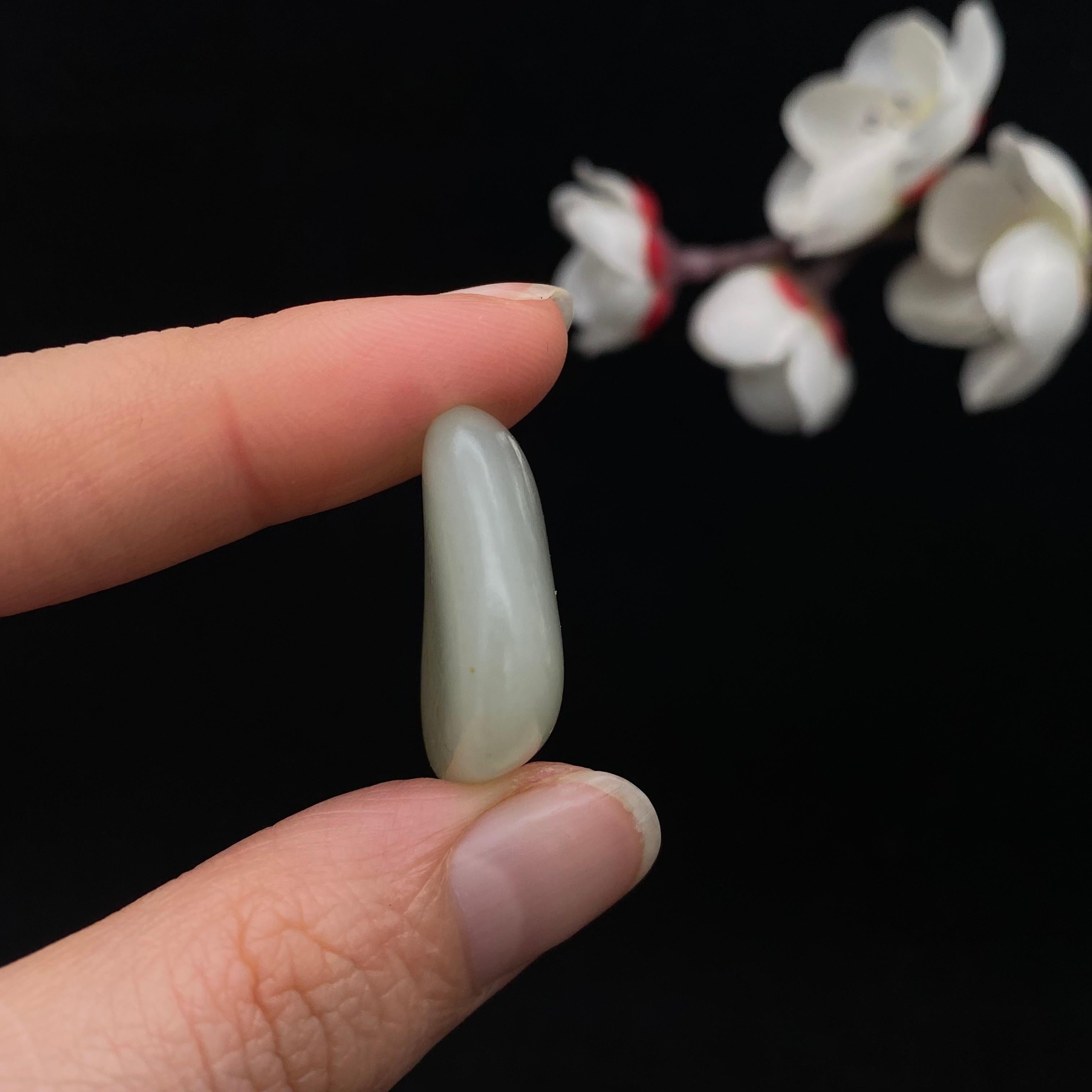 和田玉洒金皮籽料（8.3g）