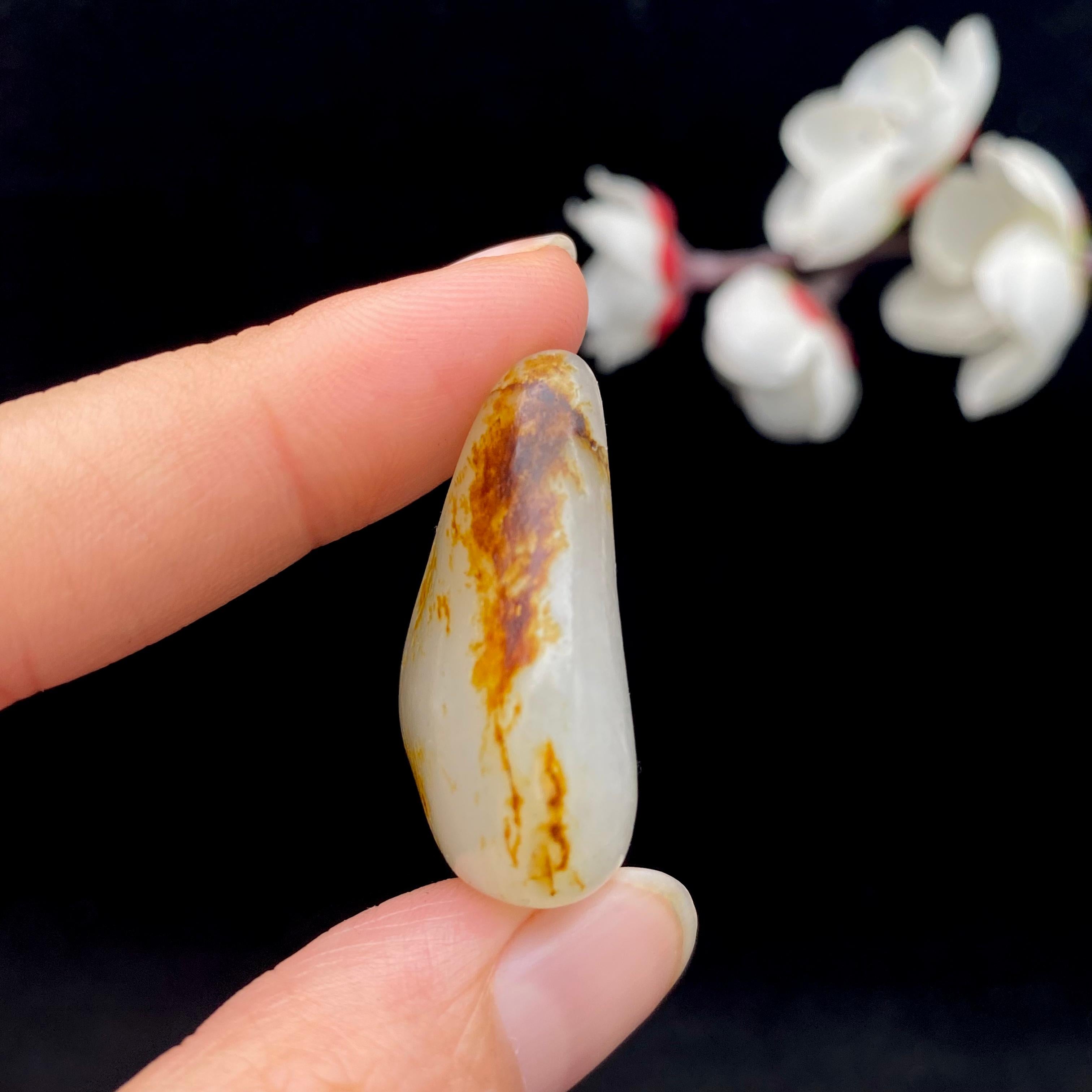 和田玉黄皮籽料（15.2g）