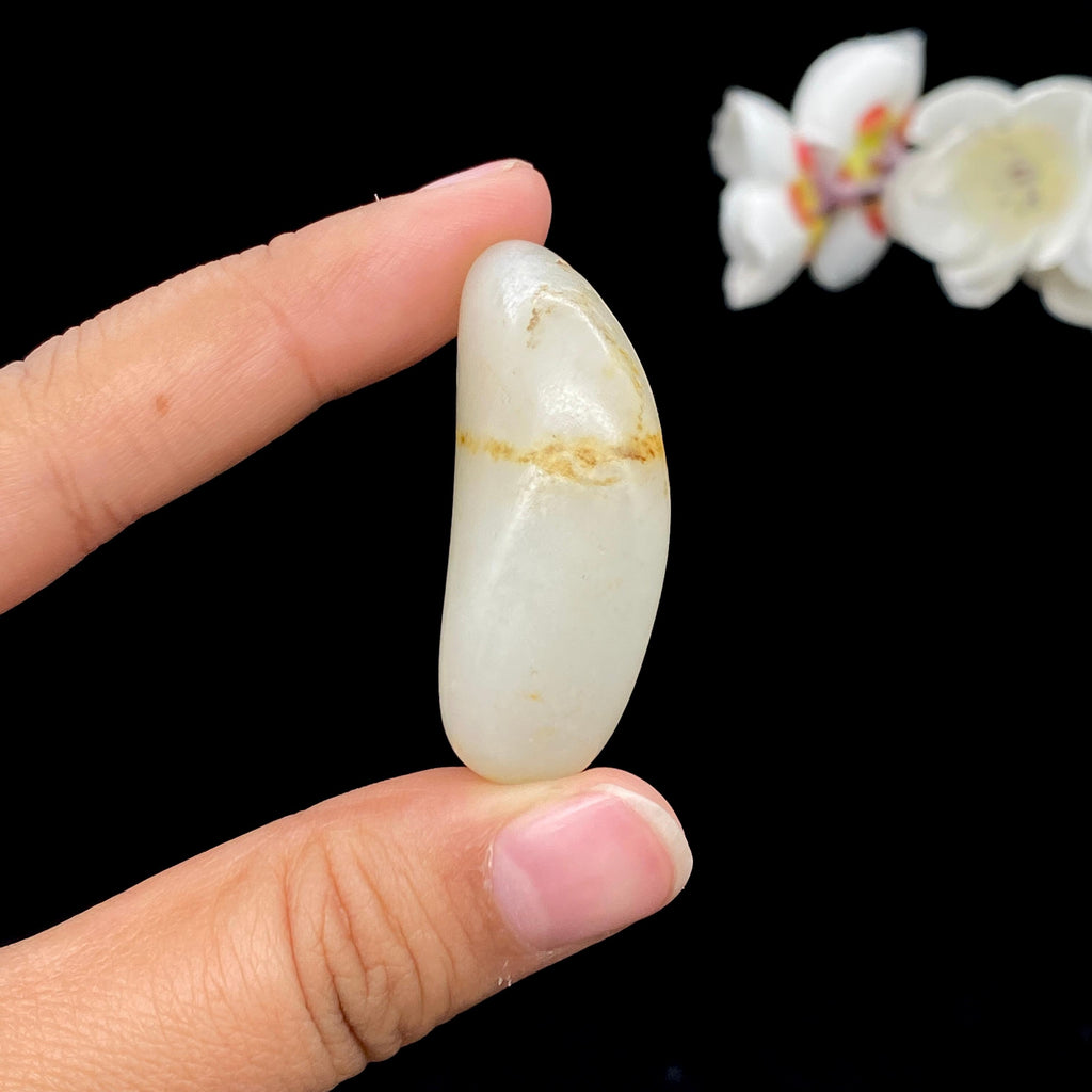 和田玉白玉带黄皮籽料挂件（26.9g）
