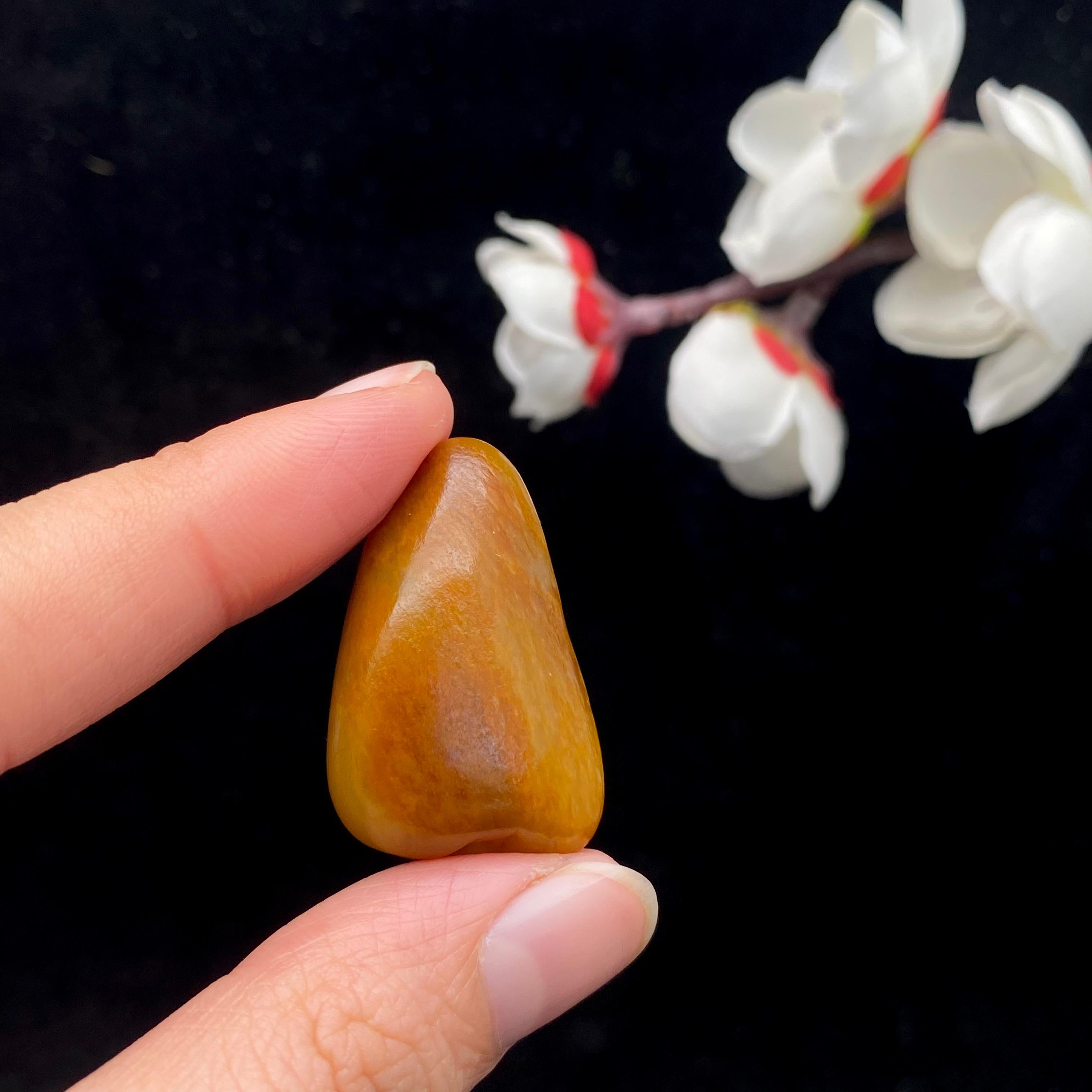 新疆 和田玉 原石 沁色自然 新疆 和田玉 原石 沁色自然