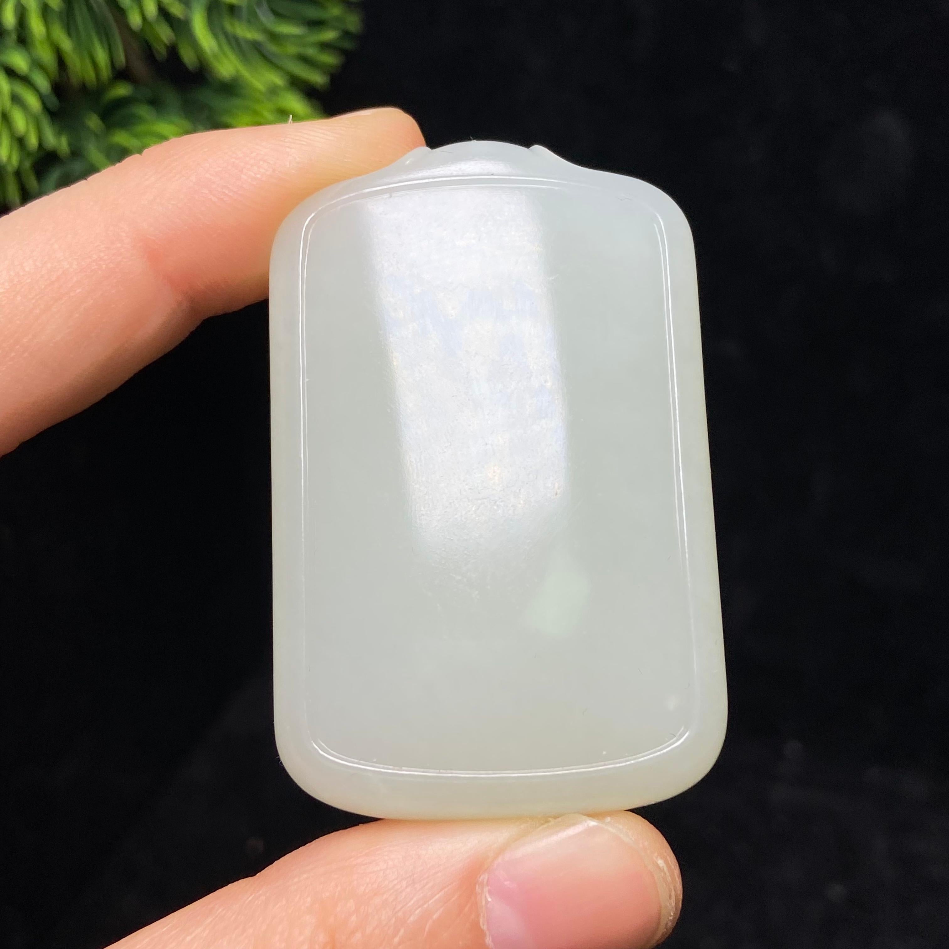 和田玉籽料无事牌（56.2g）