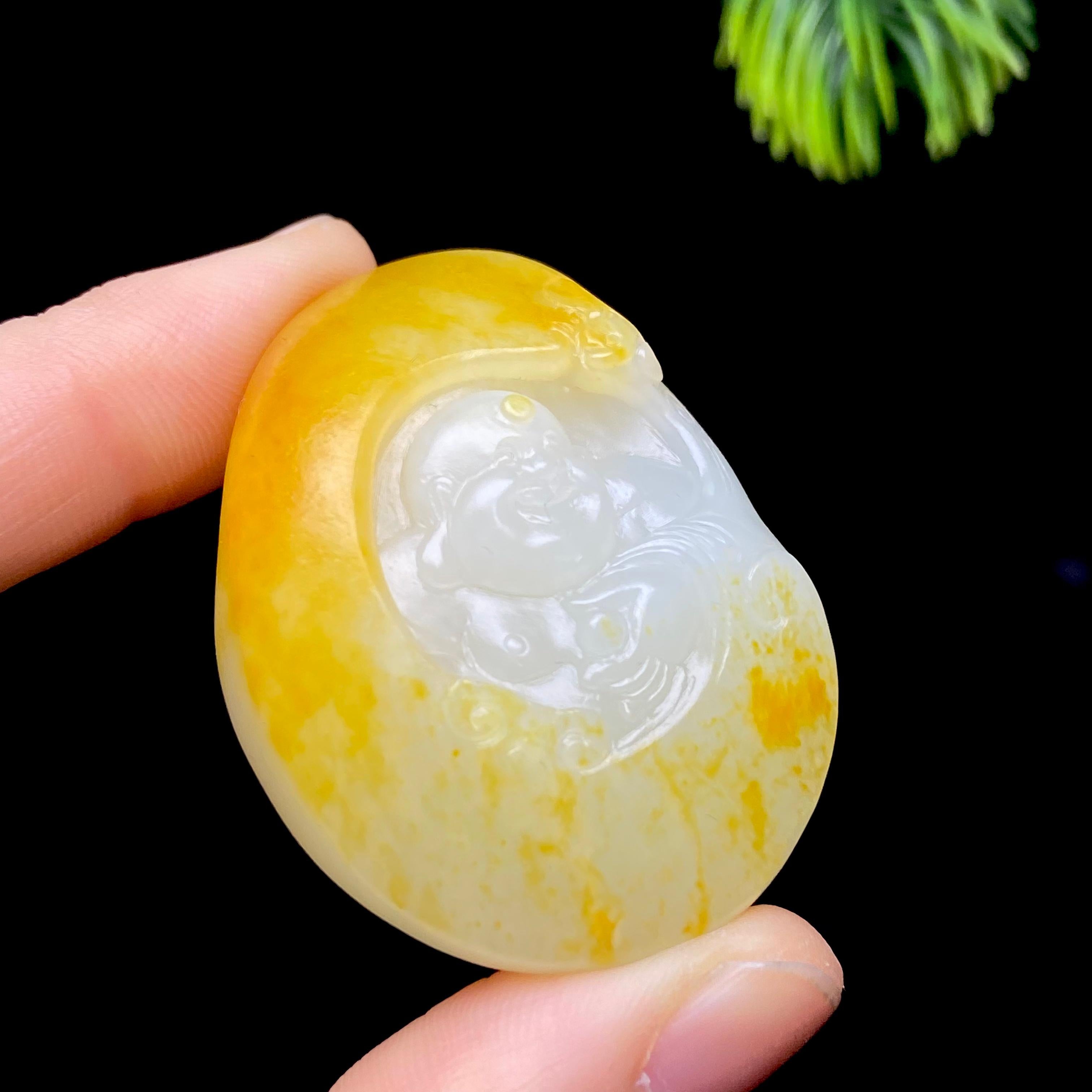 和田玉籽料佛公（42.9g）