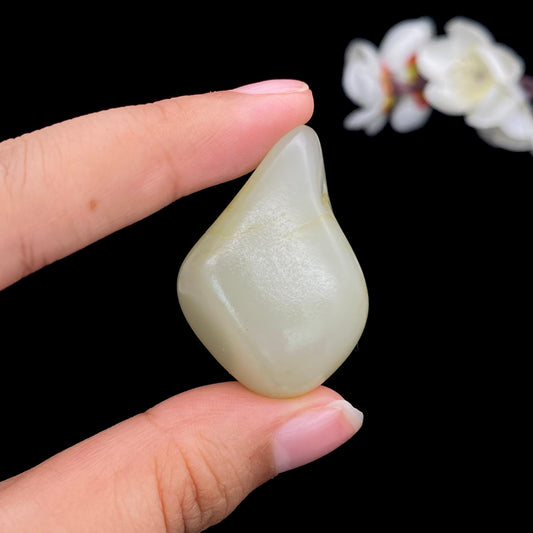 和田玉-白玉籽料原石（23.5g）
