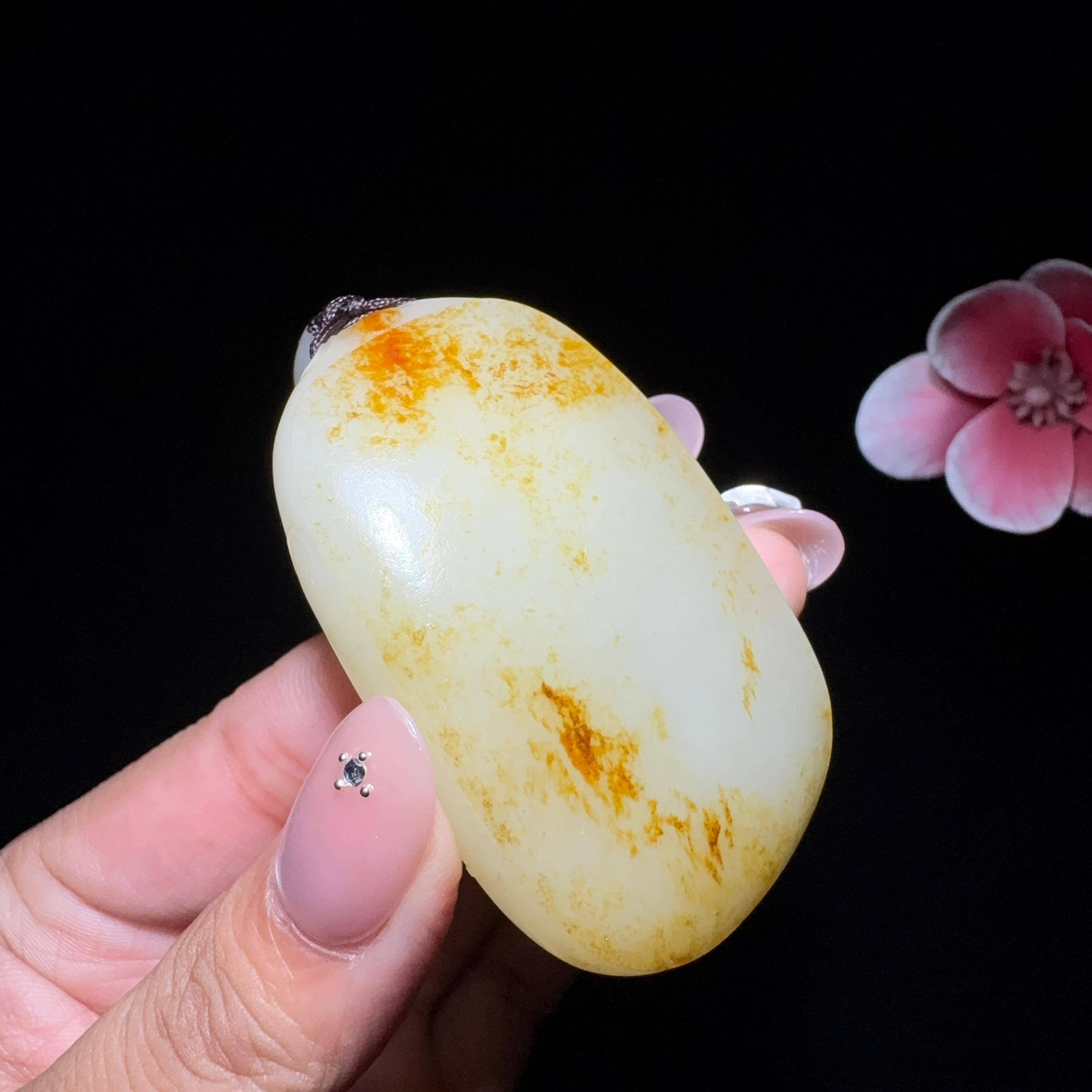 秒杀和田玉籽料平安无事牌（58.2g）
