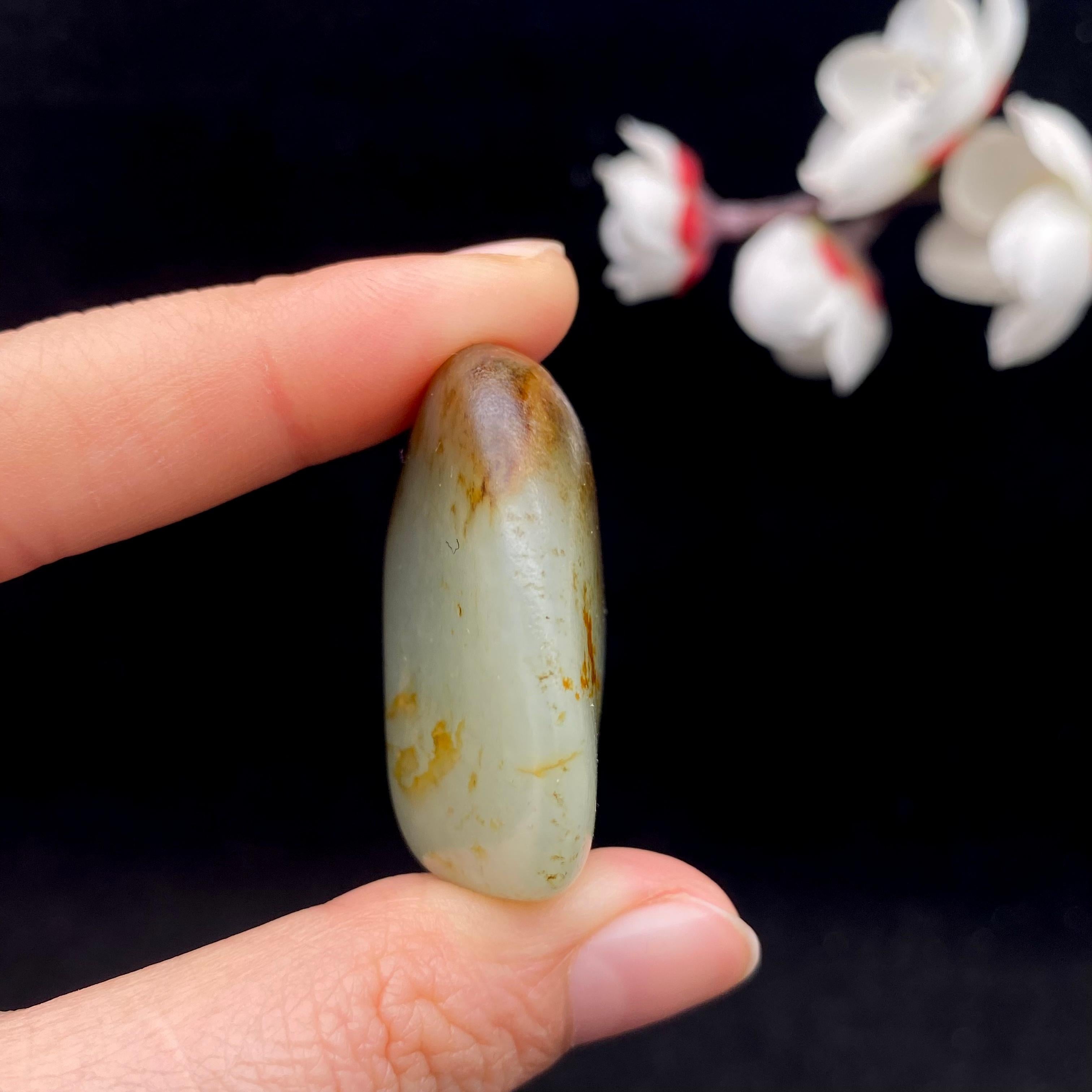 和田玉洒金皮籽料挂件（30.4g）