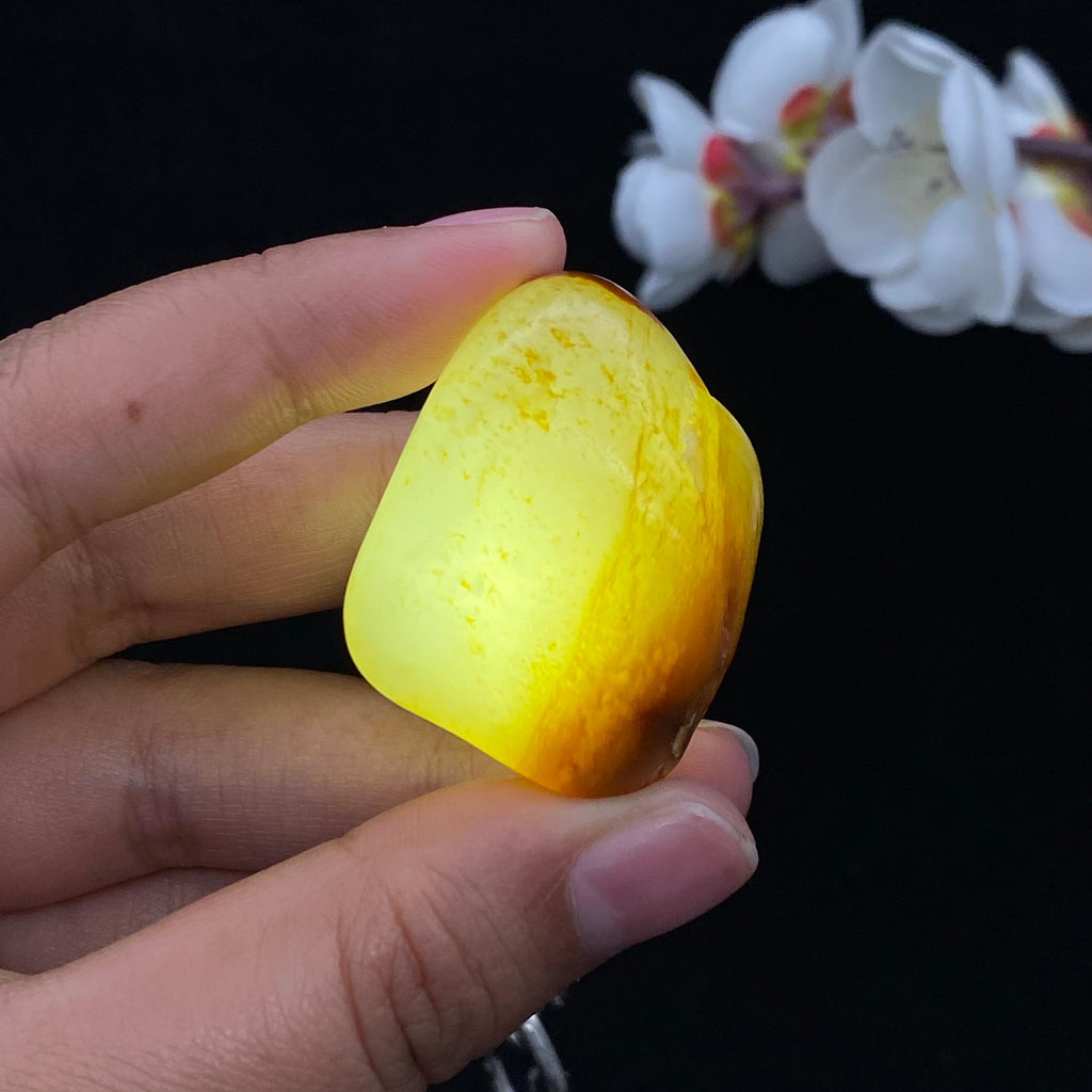 和田玉聚红皮籽料挂件（38.7g）