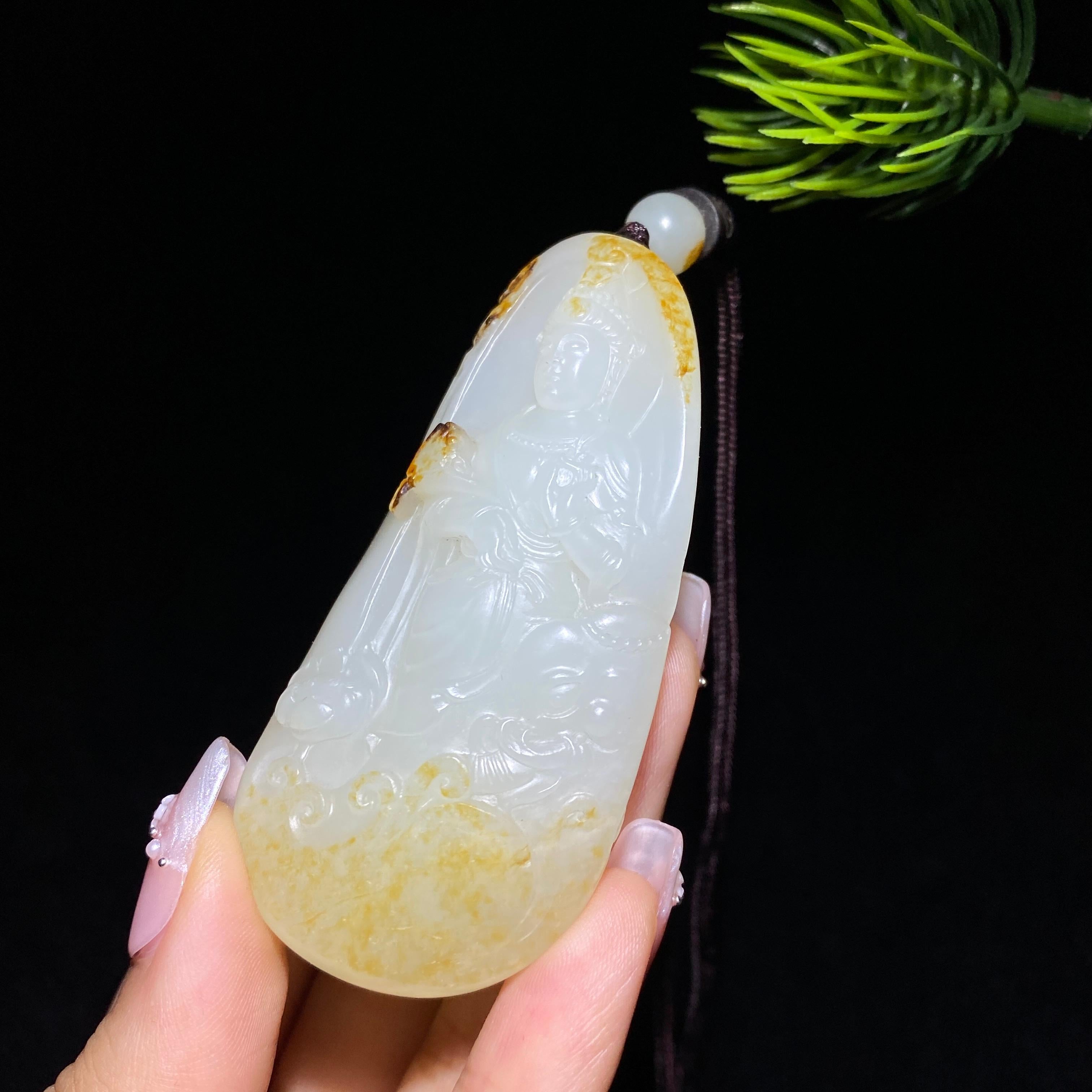 和田玉籽料普贤菩萨（64.1g）