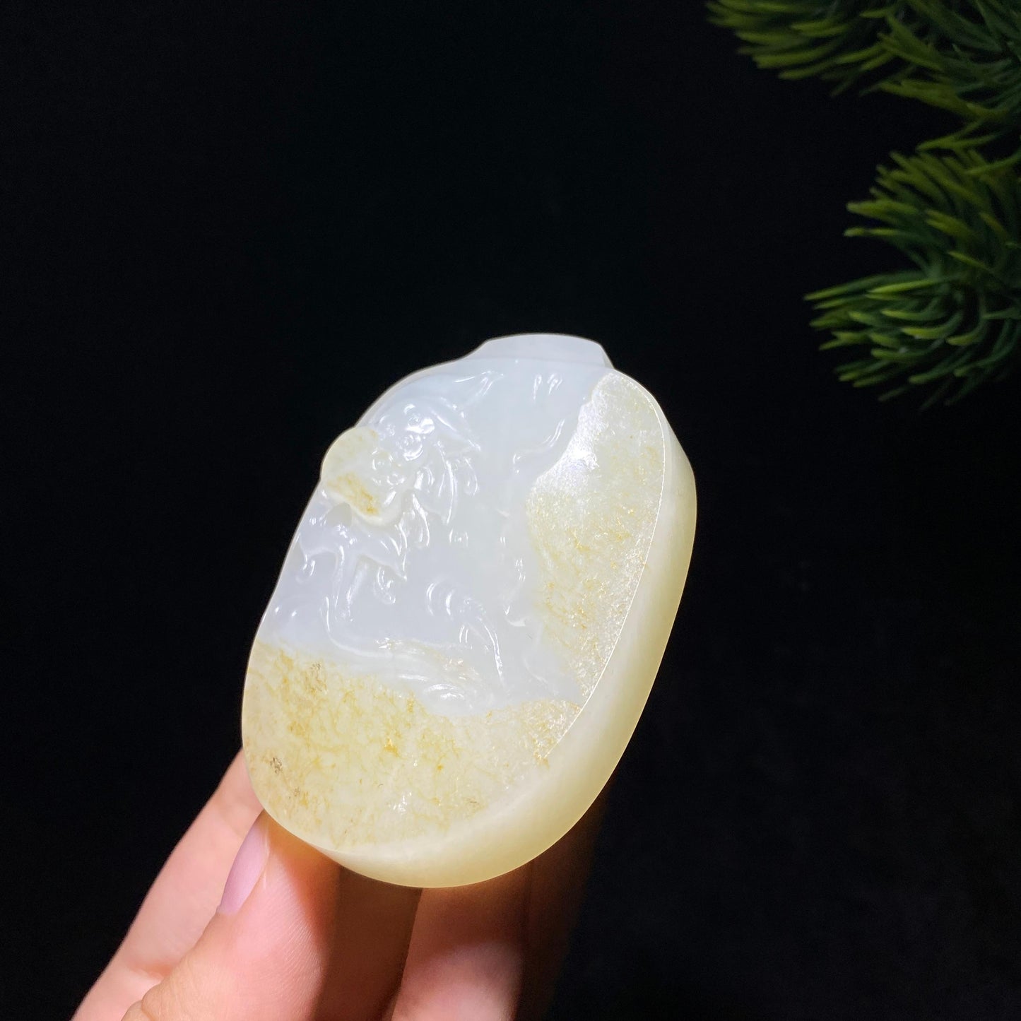 和田玉籽料连年有余（74.3g）
