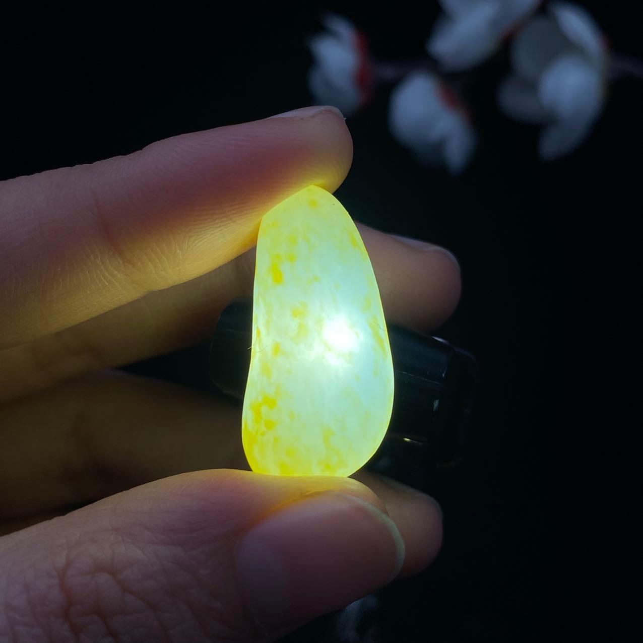 和田玉洒金皮籽料（5.1g）