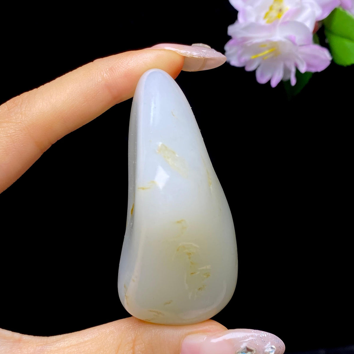 和田玉洒金皮籽料手把件（94.44g）