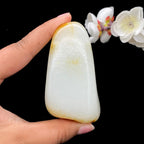 和田玉洒红皮籽料（193.2g）