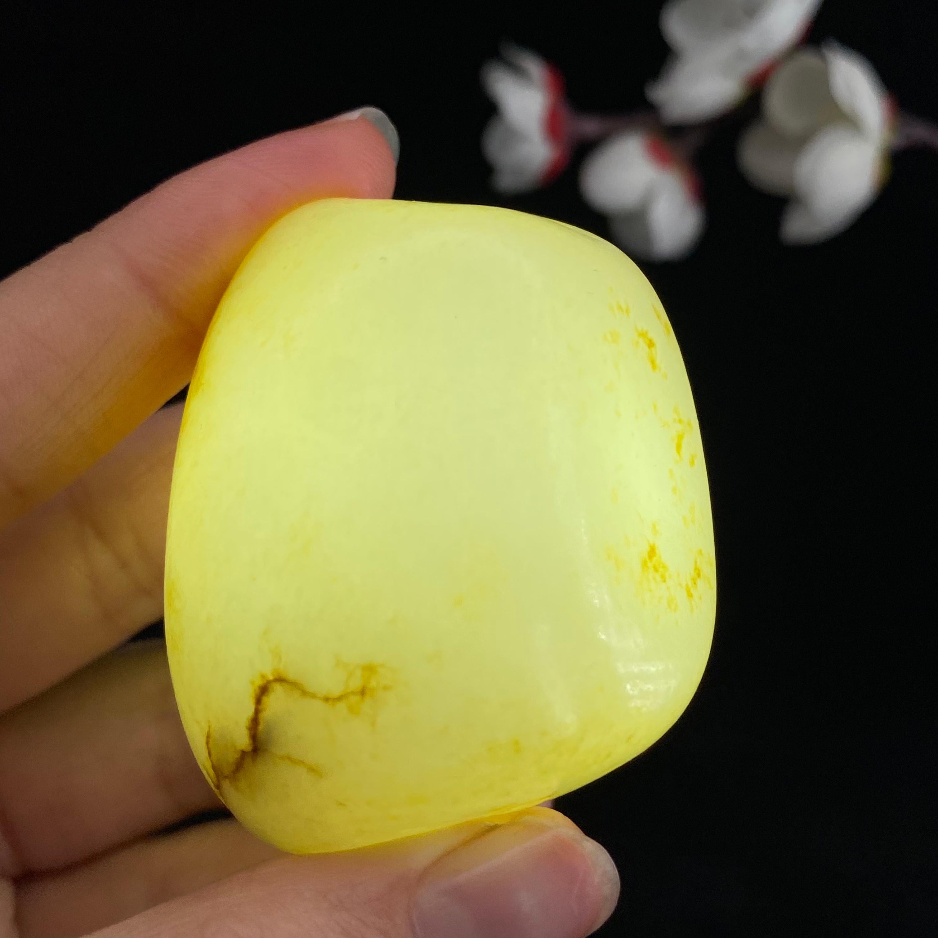 和田玉洒金皮籽料（80.4g）