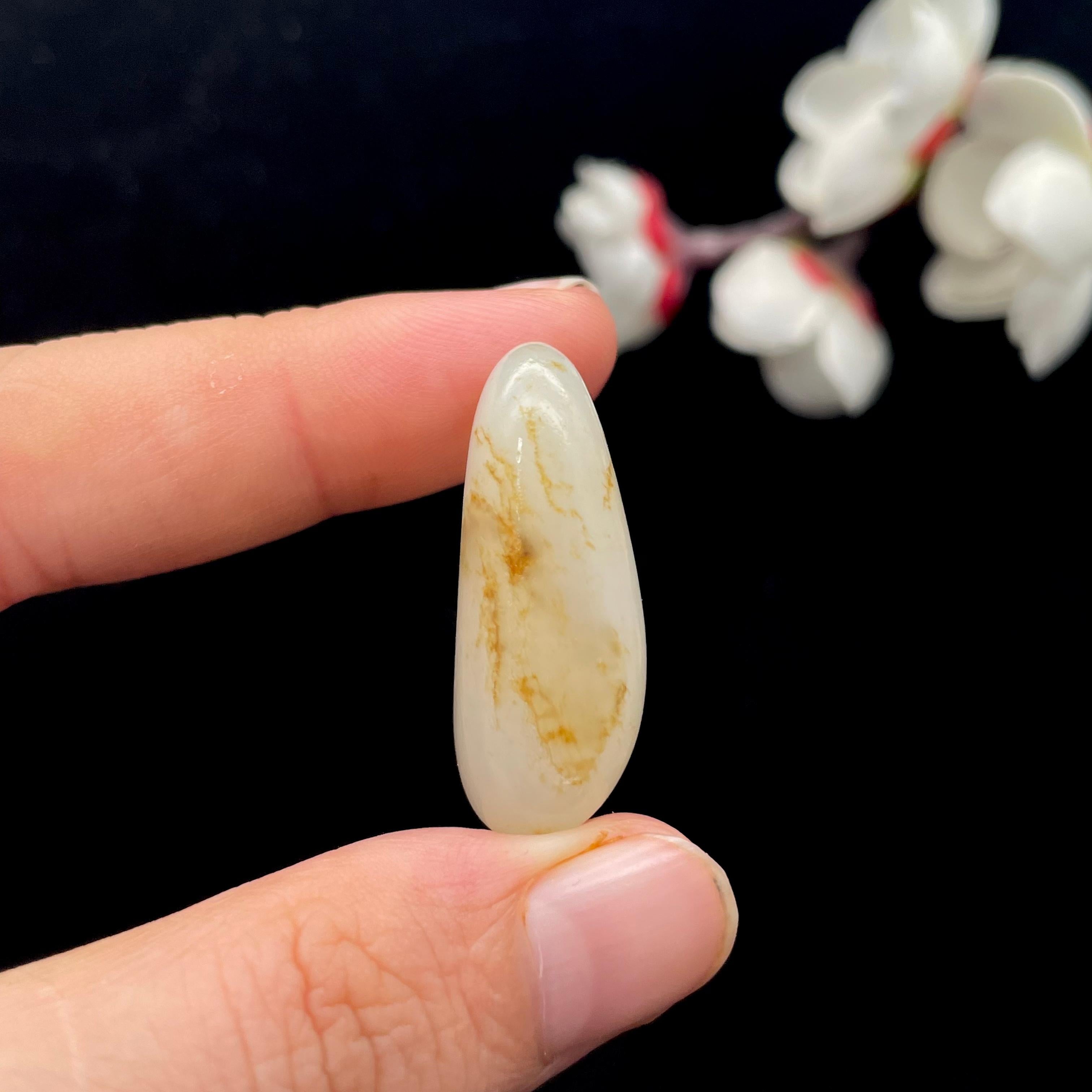 和田玉洒金皮籽料吊坠籽（14.2g）