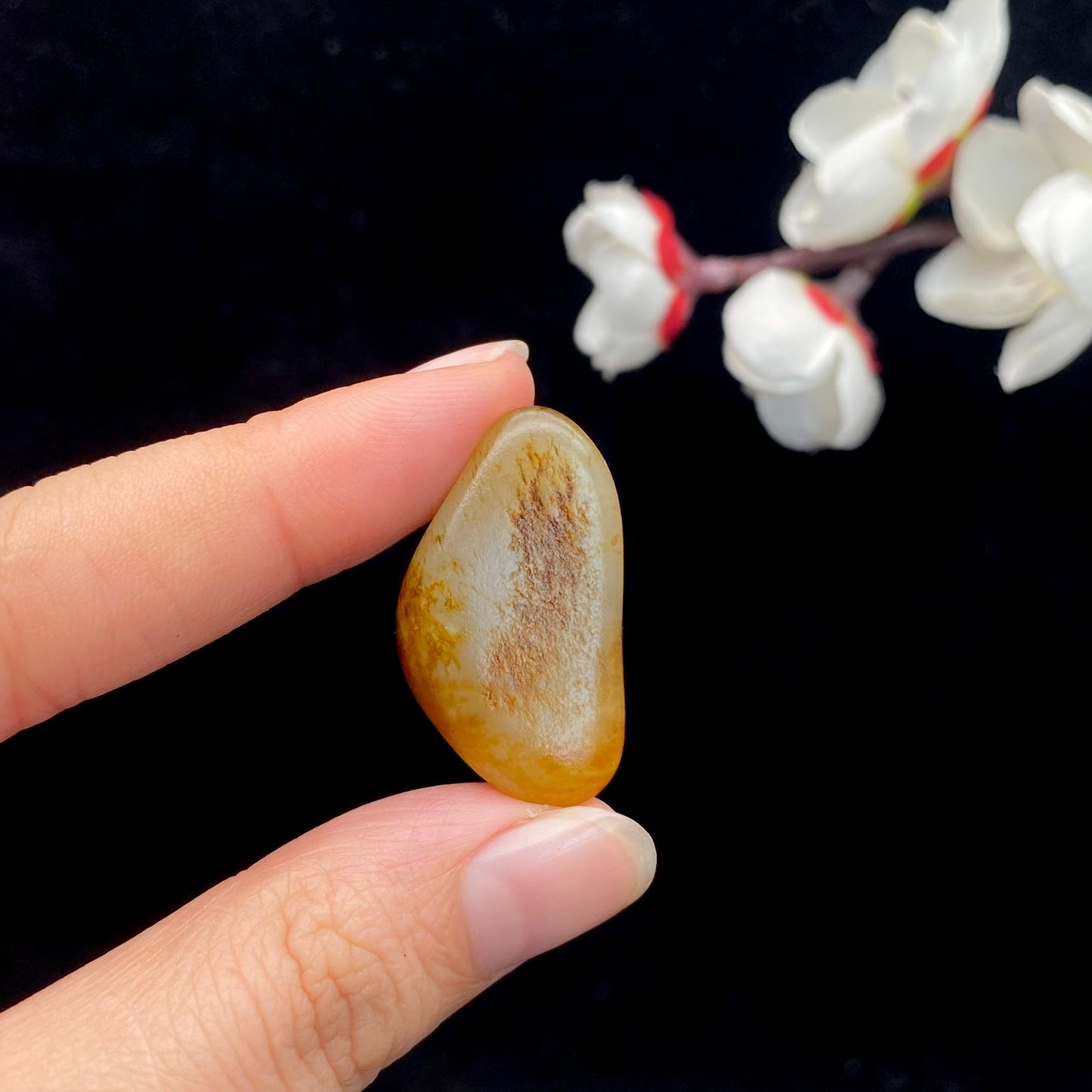 和田玉洒金皮籽料原石（7.1g）