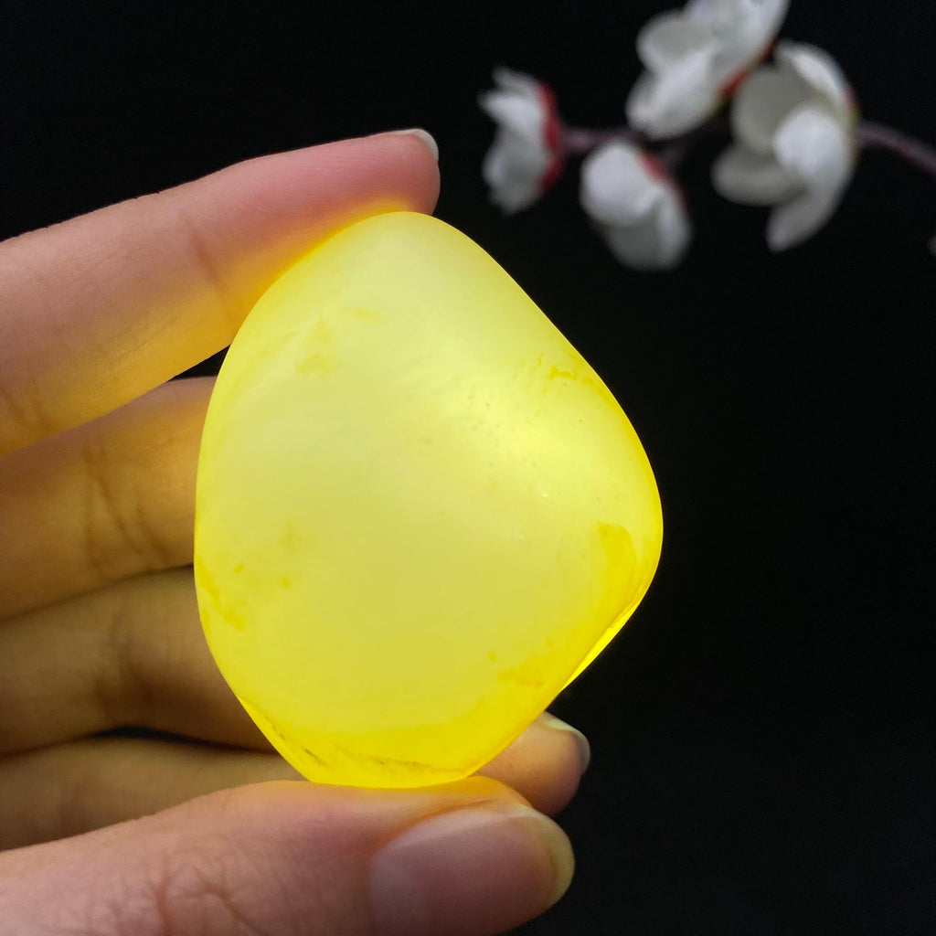 和田玉洒金皮籽料大挂件（52.3g）