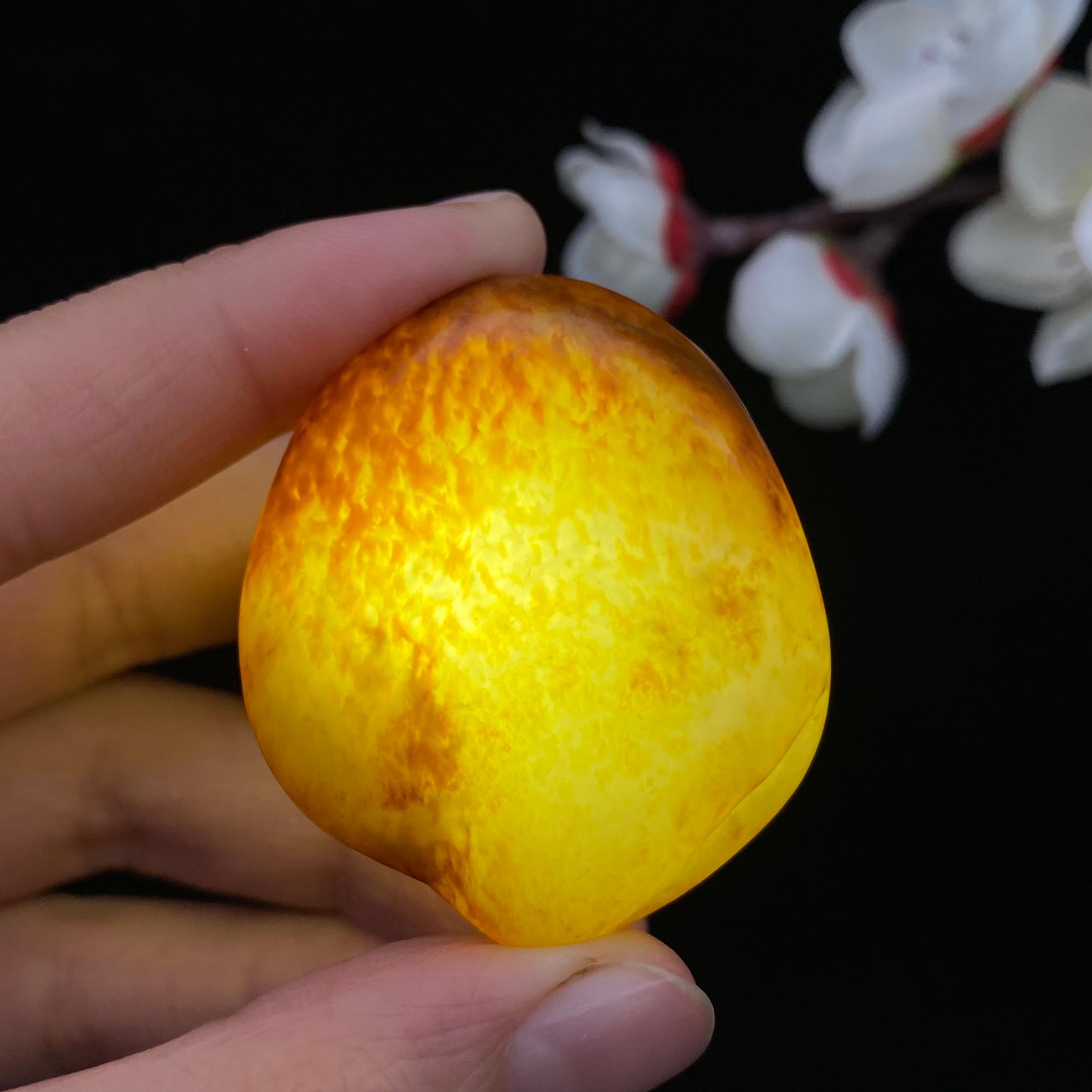 和田玉聚黄皮籽料挂件（35g）