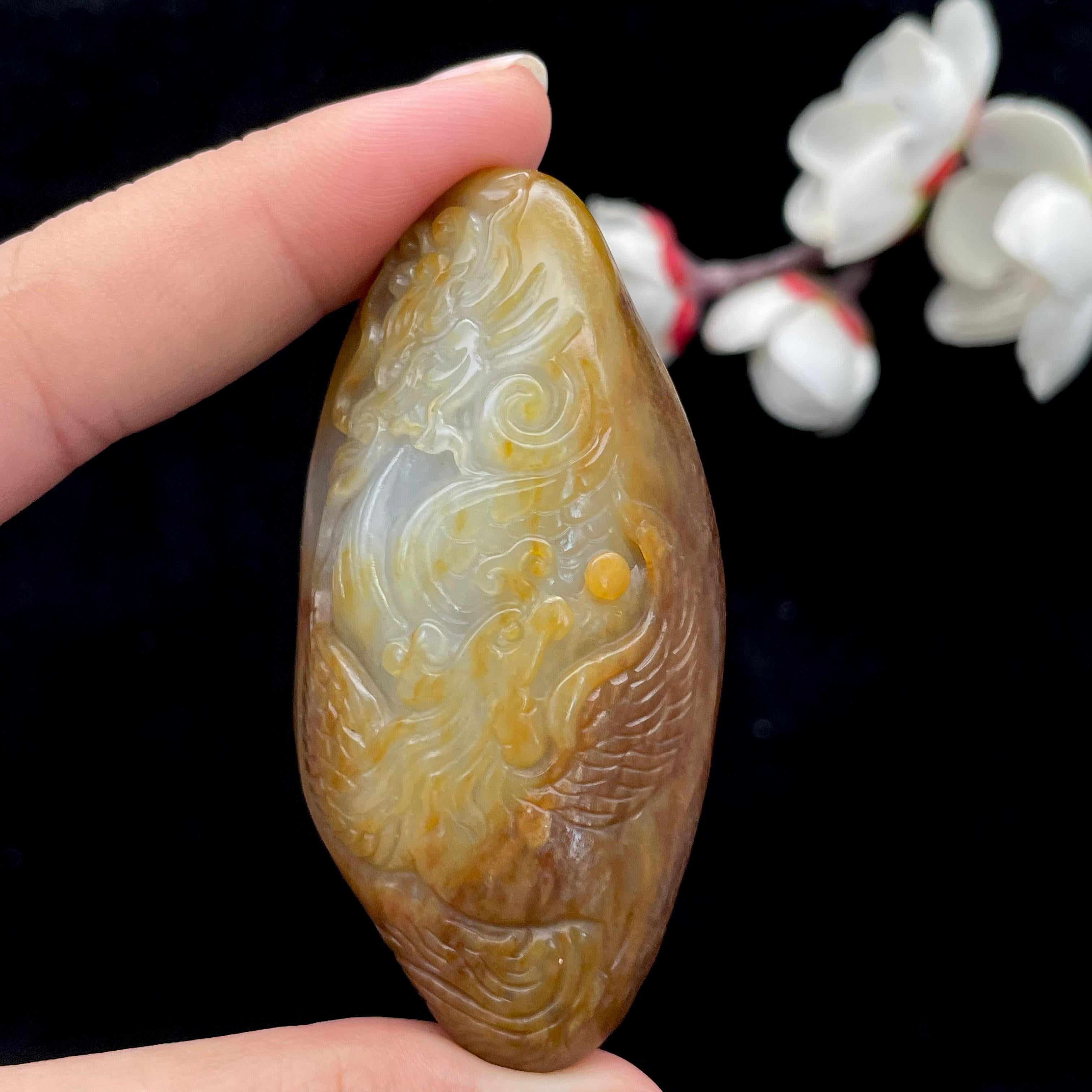 和田玉聚黄皮籽料【龙凤】挂件（73.1g）