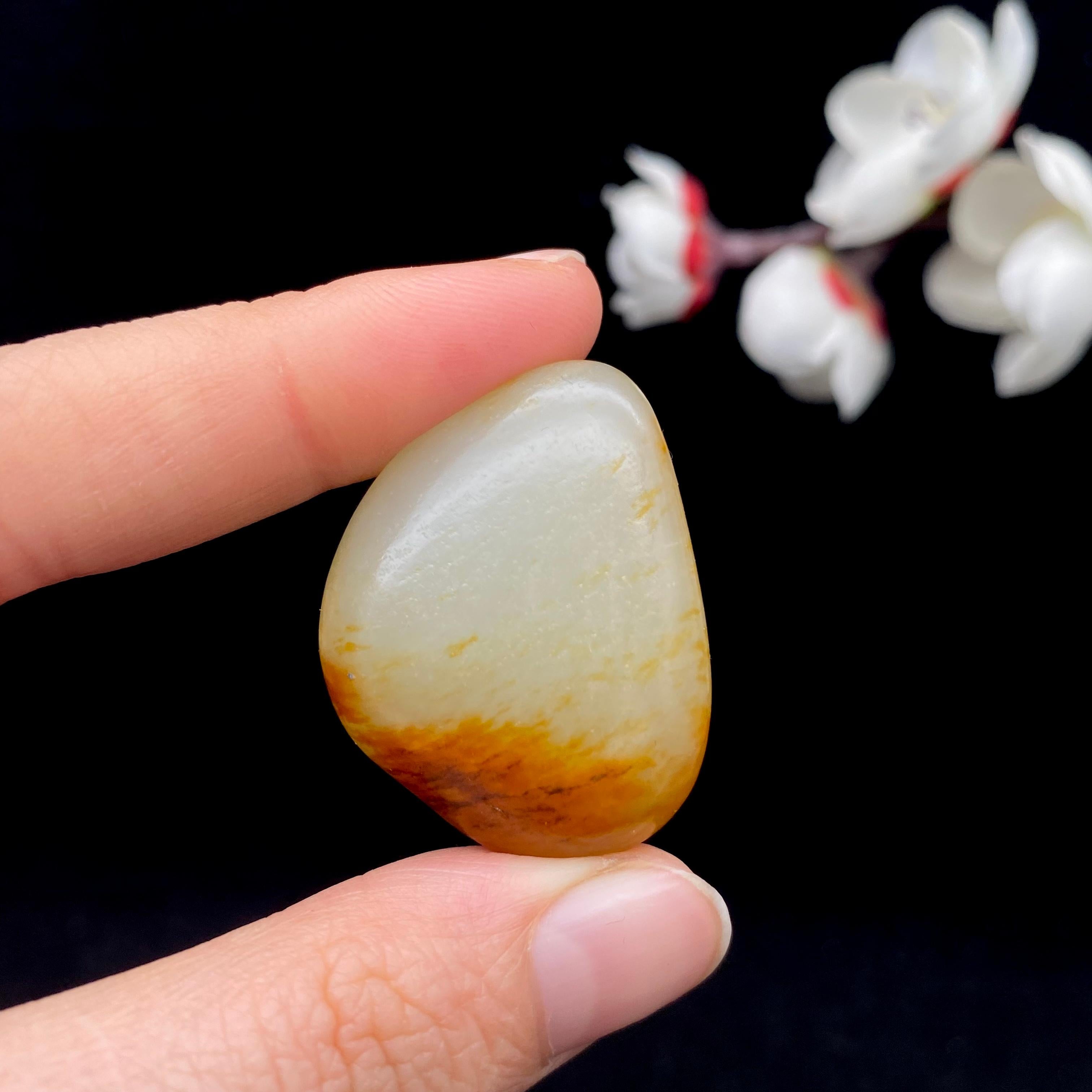 和田玉洒金皮籽料挂件（18.3g）