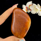 和田玉红沁皮籽料原石（116.4g）