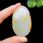 和田玉籽料牛气冲天（52.1g）