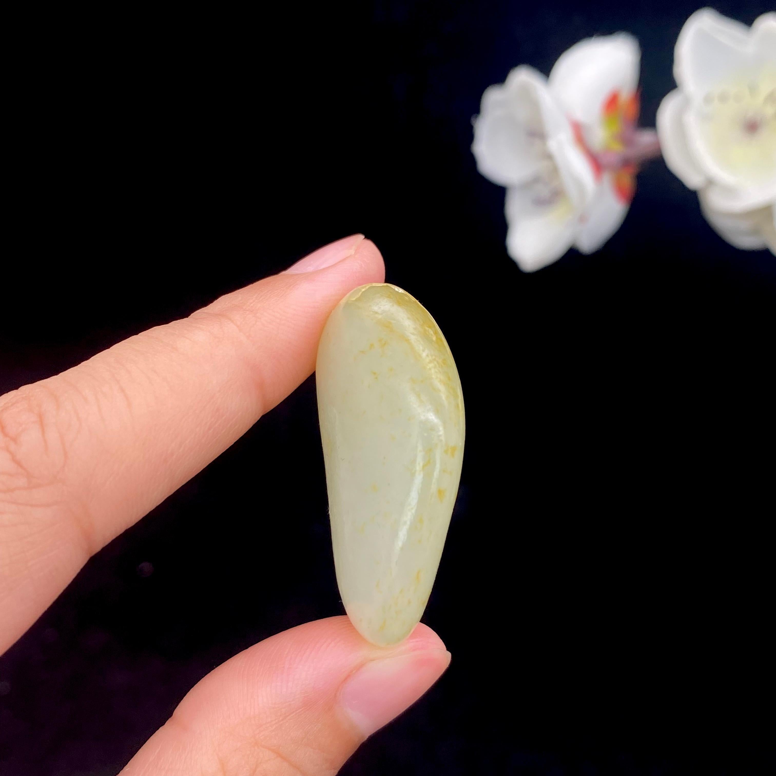 和田玉洒金皮籽料挂件（19g）