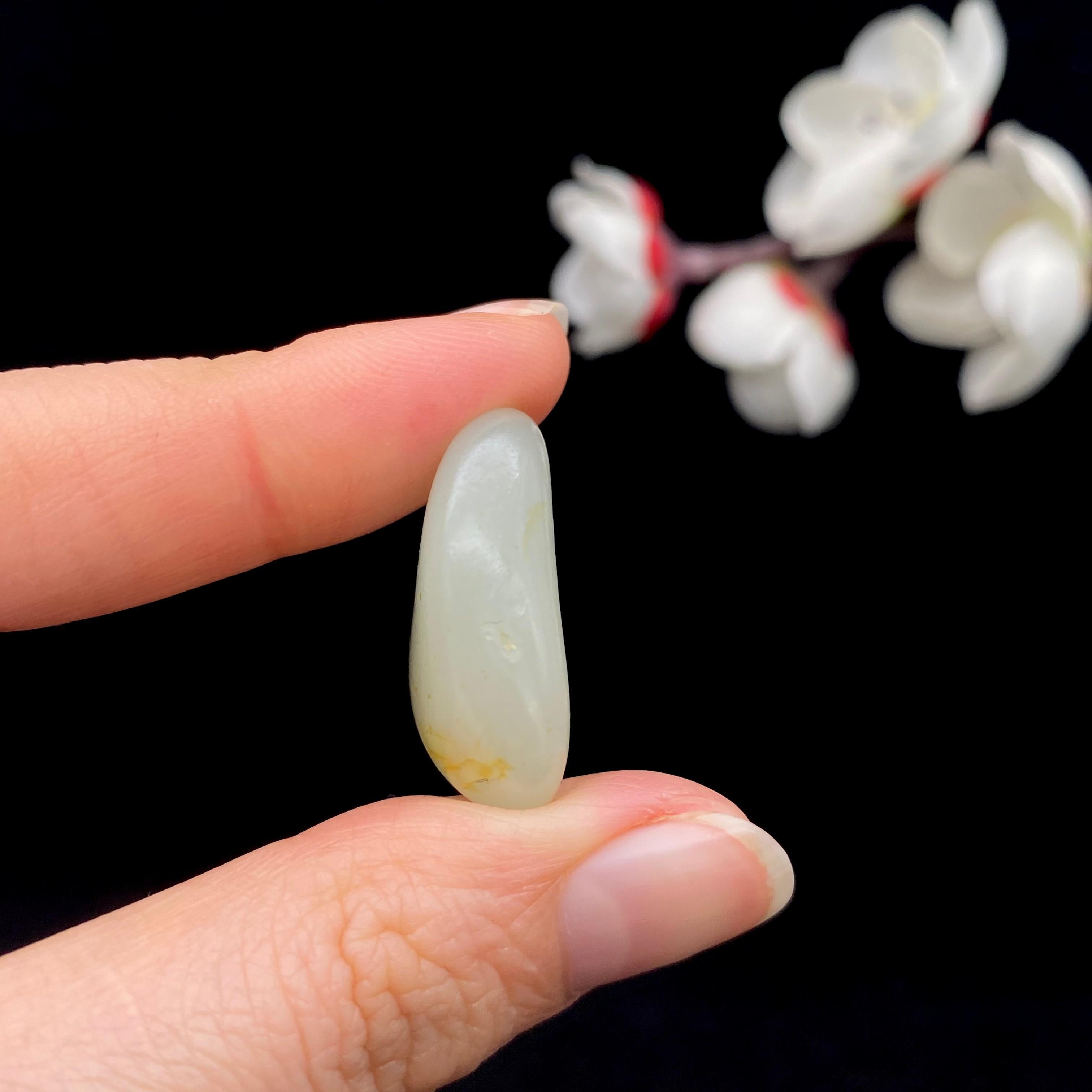 和田玉洒金皮籽料（8.3g）