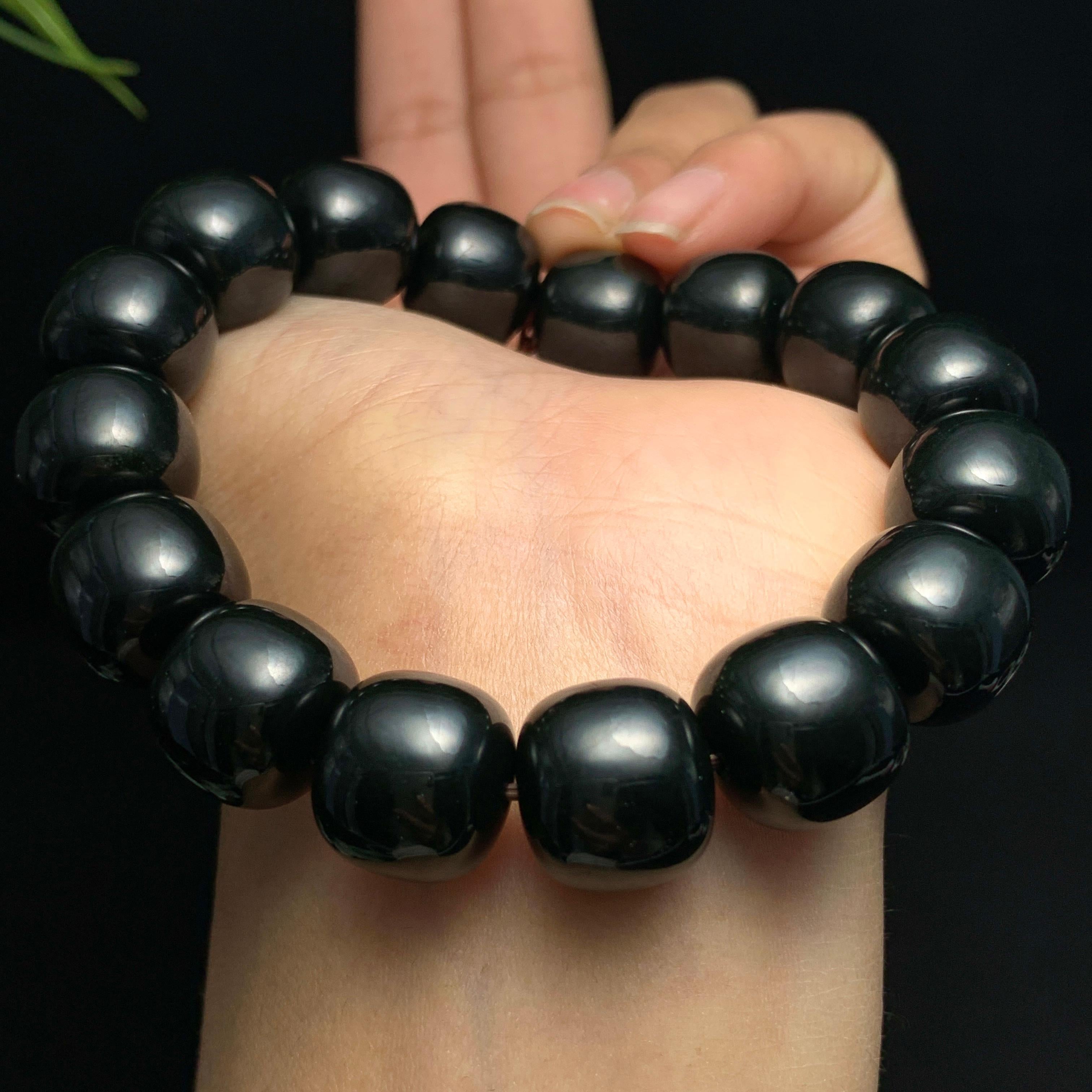 收藏级和田籽料黑青老型珠手串（75.5g）