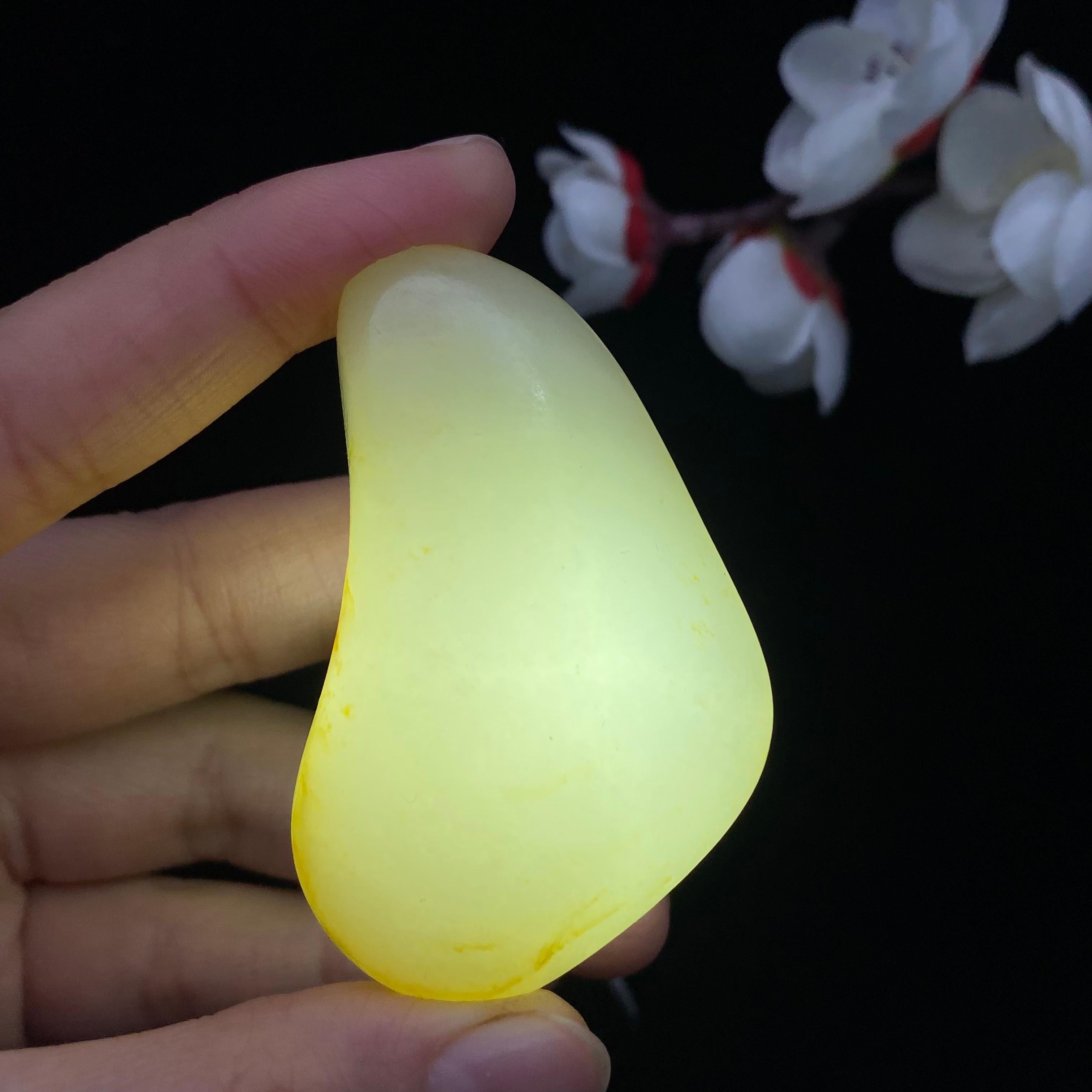 和田玉洒金皮籽料挂件（51.3g）