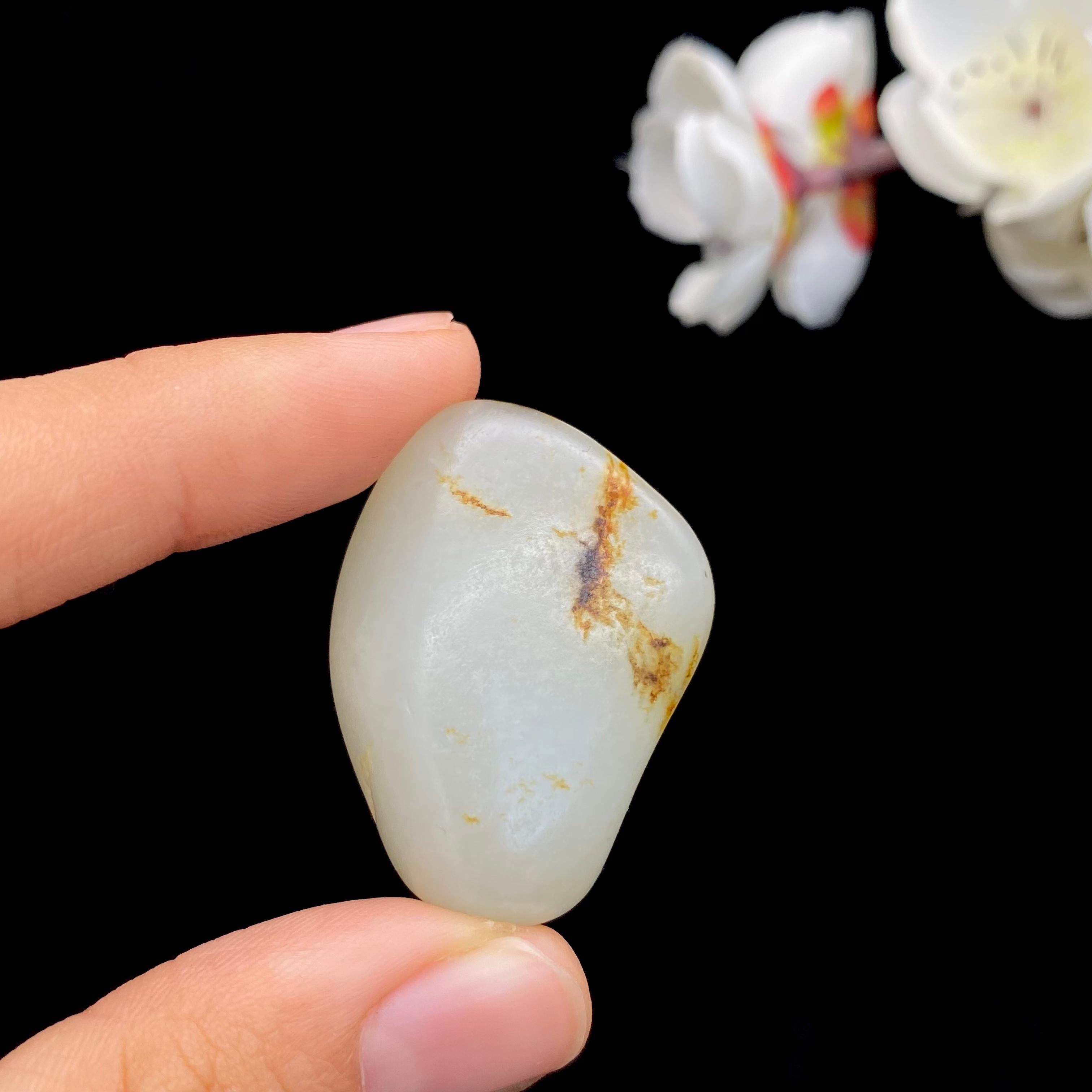 【超值推荐】和田玉洒金皮籽料原石（22.2g）
