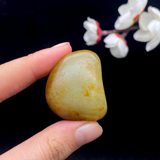 和田玉洒金皮籽料原石（34.4g）