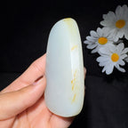 和田玉籽料莲花观音（89.6g）