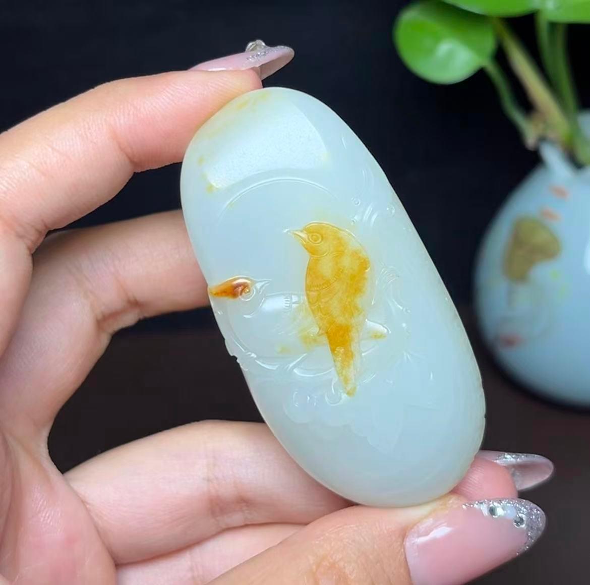 新疆和田玉籽料喜事连连（65.2g）