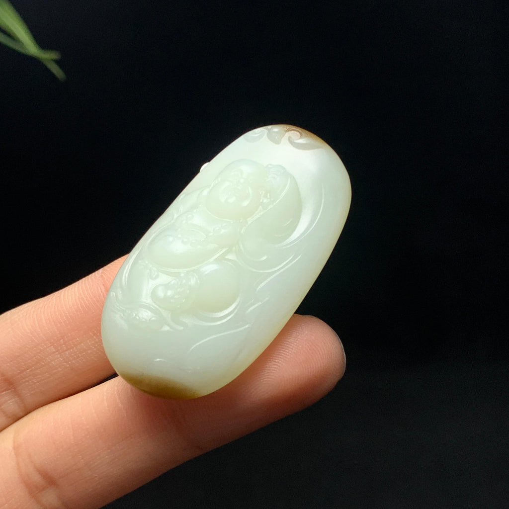 高品质新疆且末糖白玉佛公挂件（20.7g）
