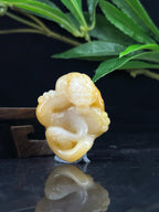 和田玉籽料龙挂件（37.4g）