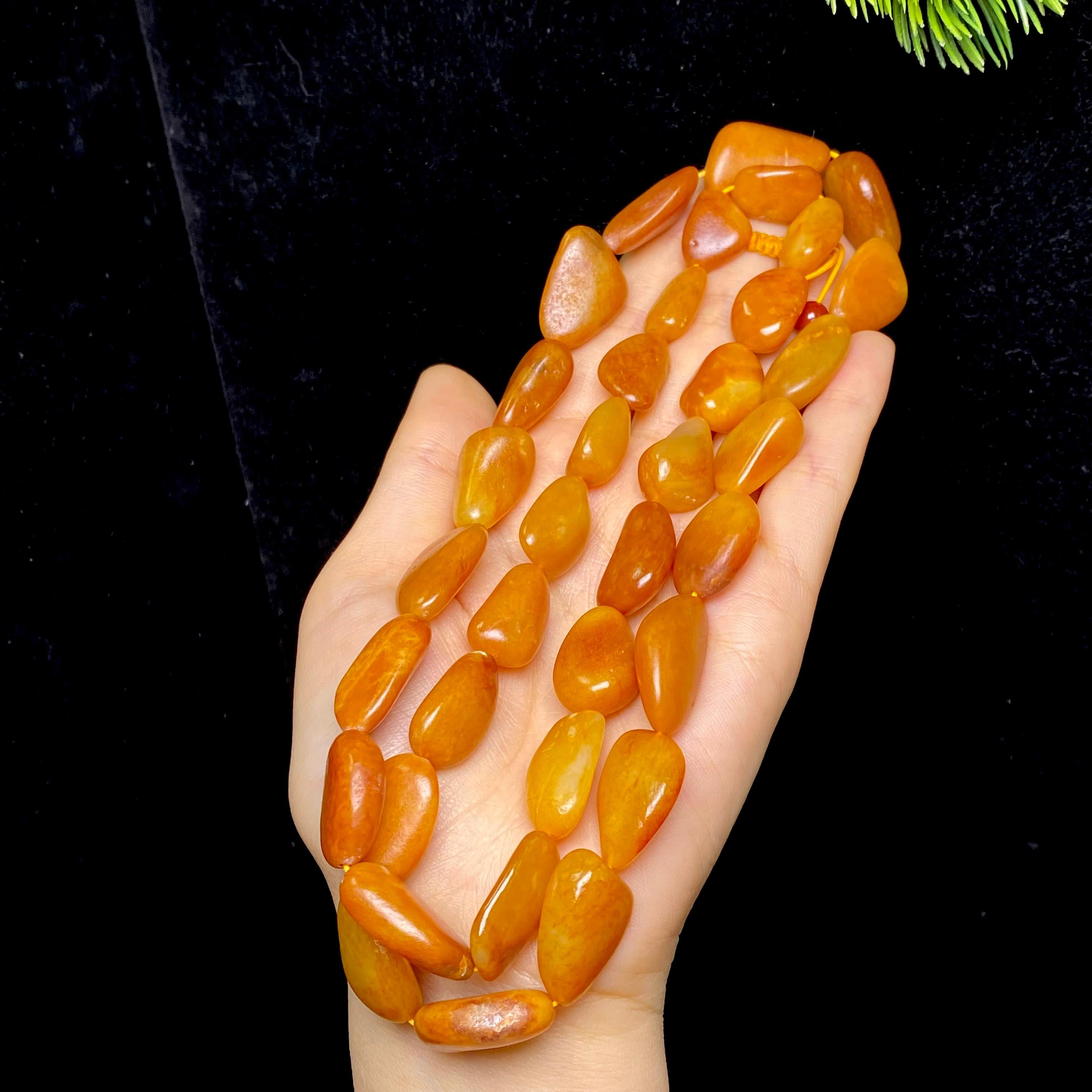 和田玉黄沁皮籽料项链（117.5g）