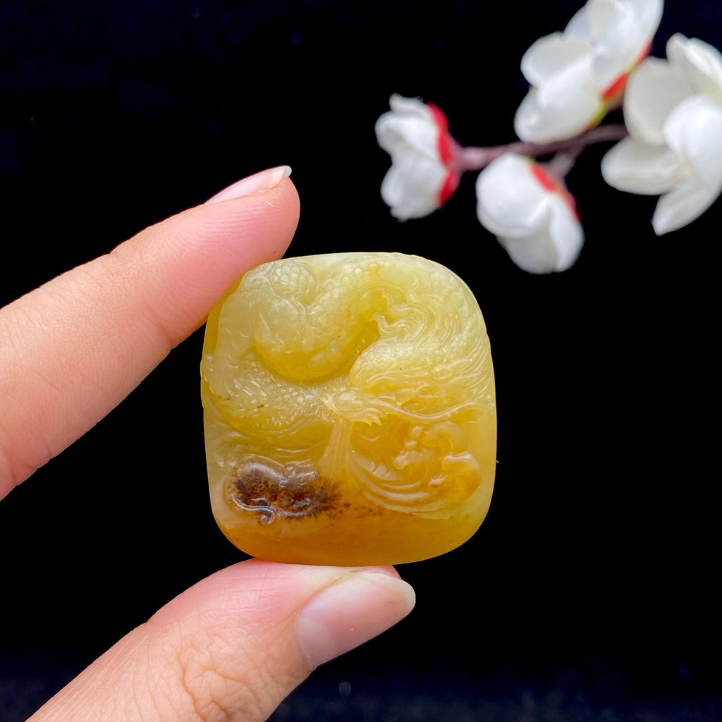 和田玉籽料【龙】挂件（26.6g）