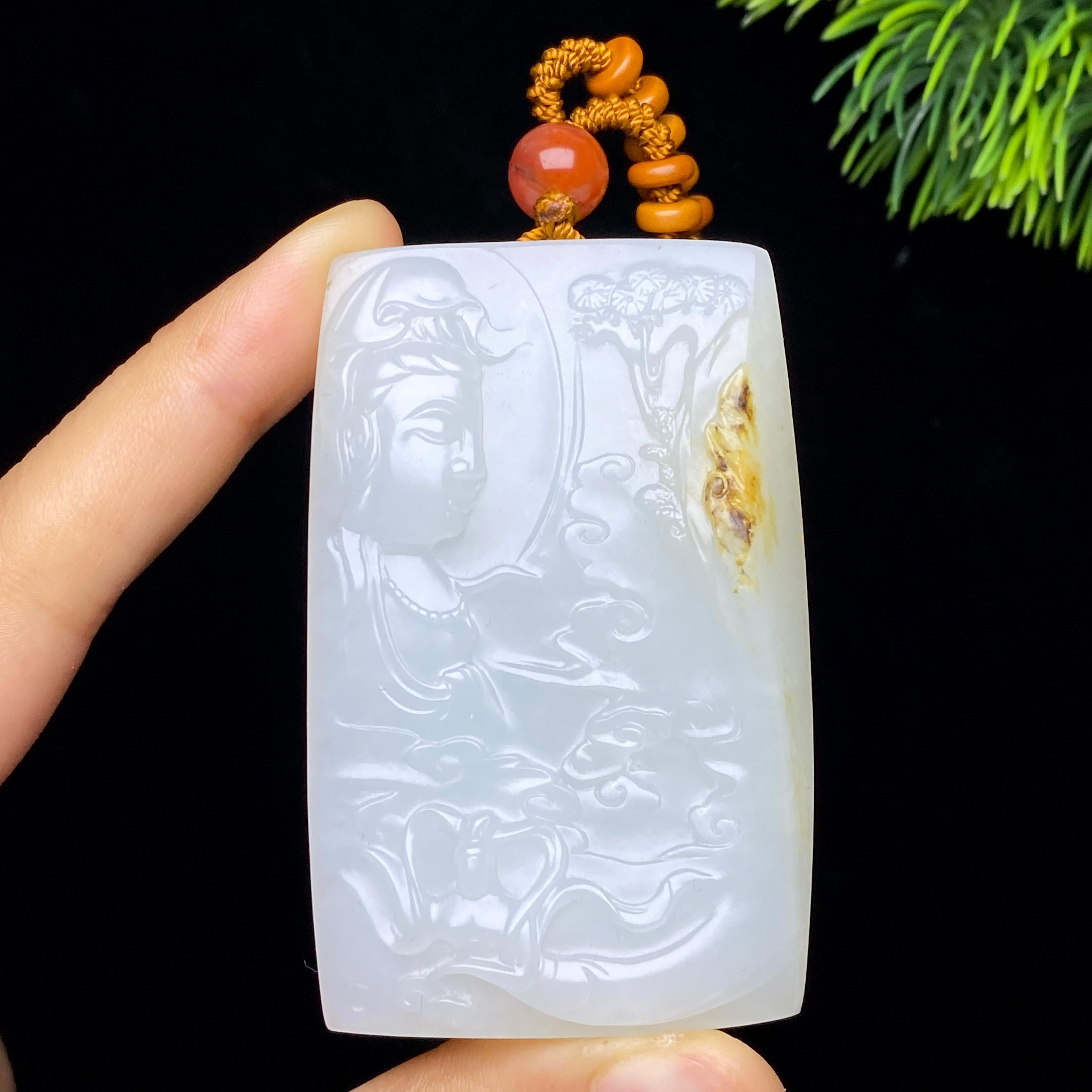 和田玉籽料观音（64.4g）