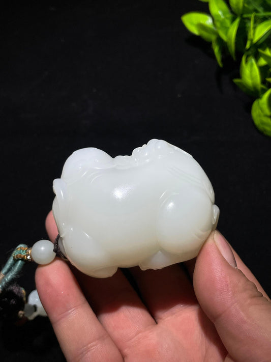 收藏级顶级和田玉羊脂白（封侯拜相）手把（254.0g）