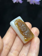 和田玉新疆且末料糖羊脂玉弥勒笑佛（16.8g）