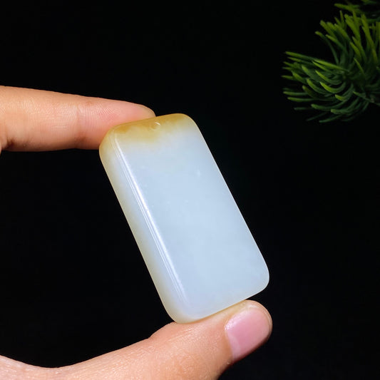 和田玉糖白玉无事牌（36.3g）
