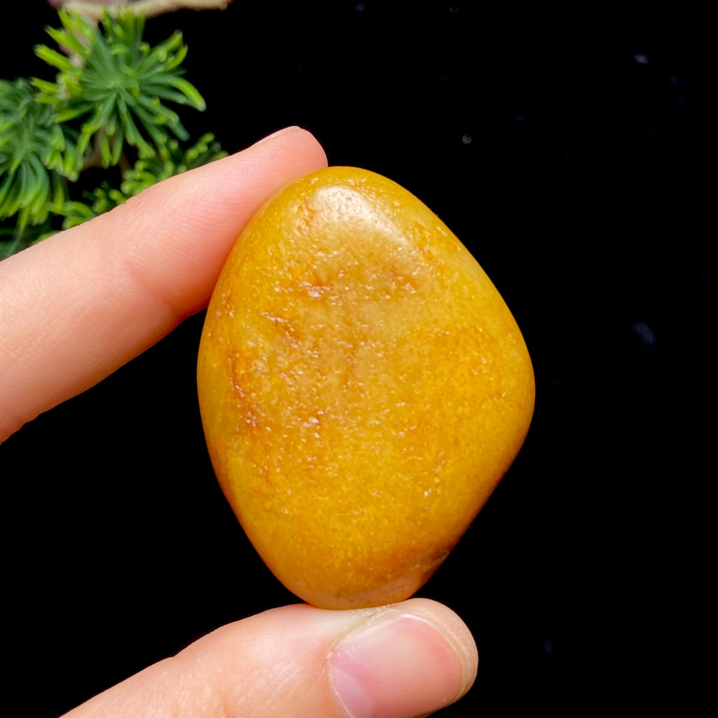和田玉黄沁皮籽料（61.1g）