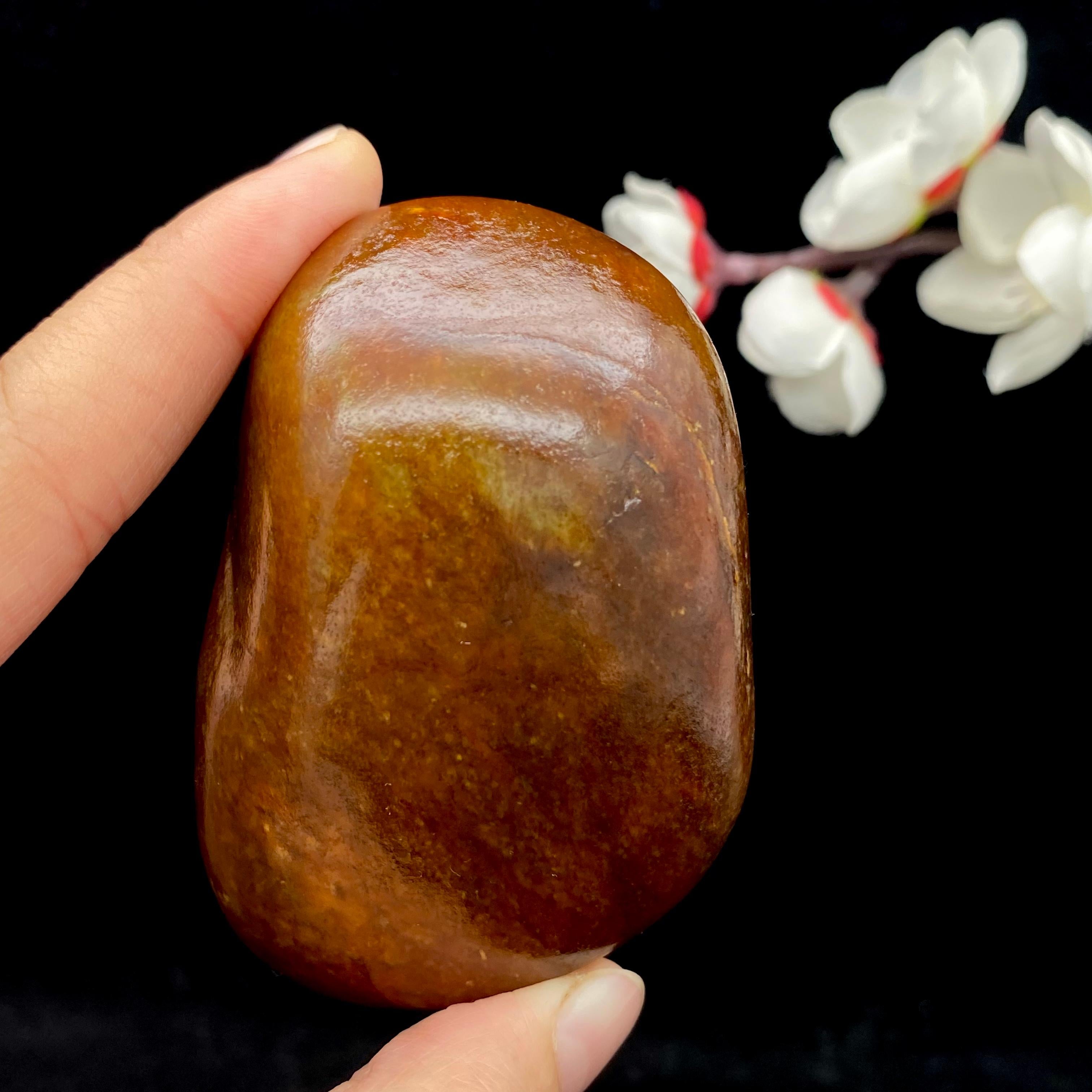 和田玉红沁皮籽料原石（164.6g）