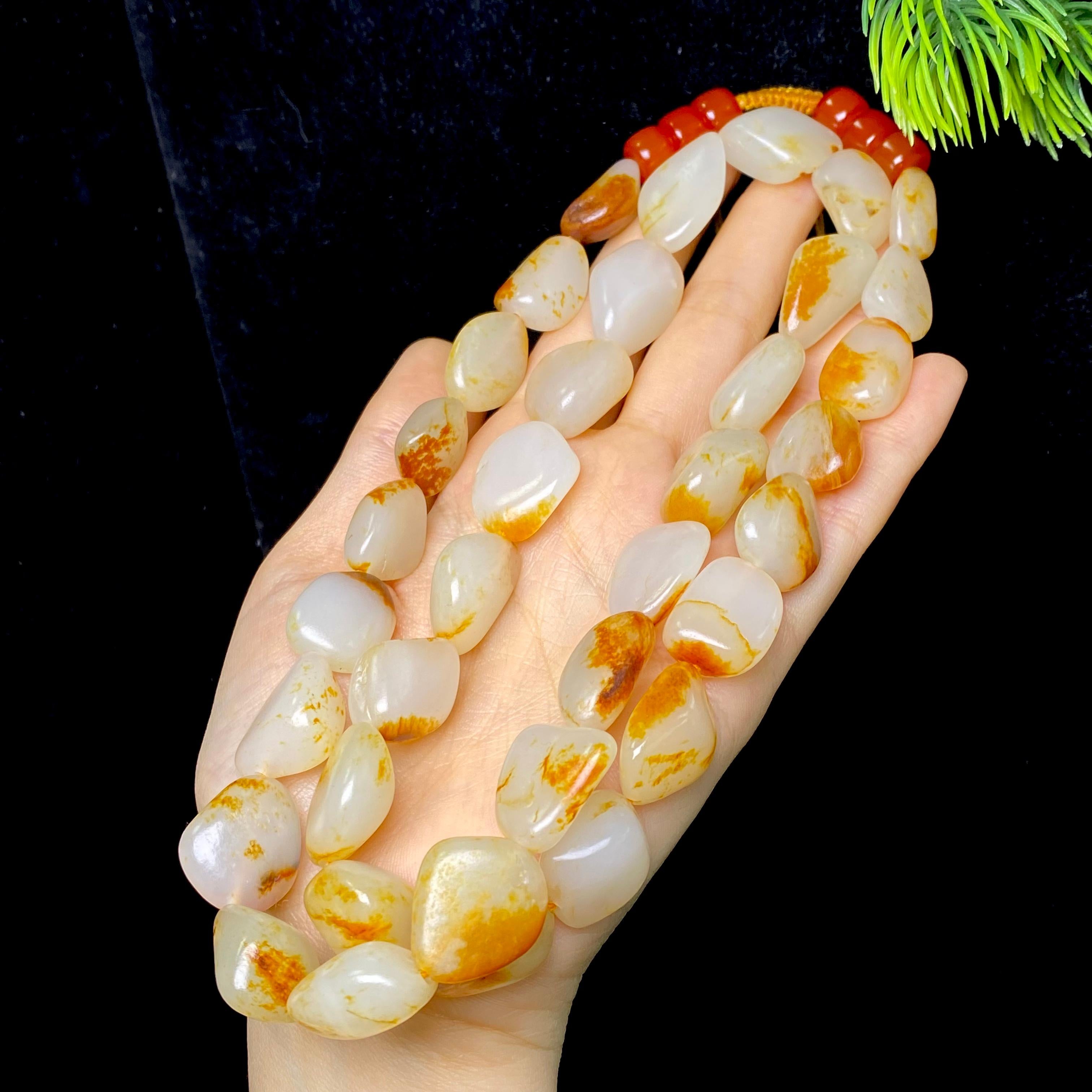 和田玉红皮白肉籽料项链（143.79g）