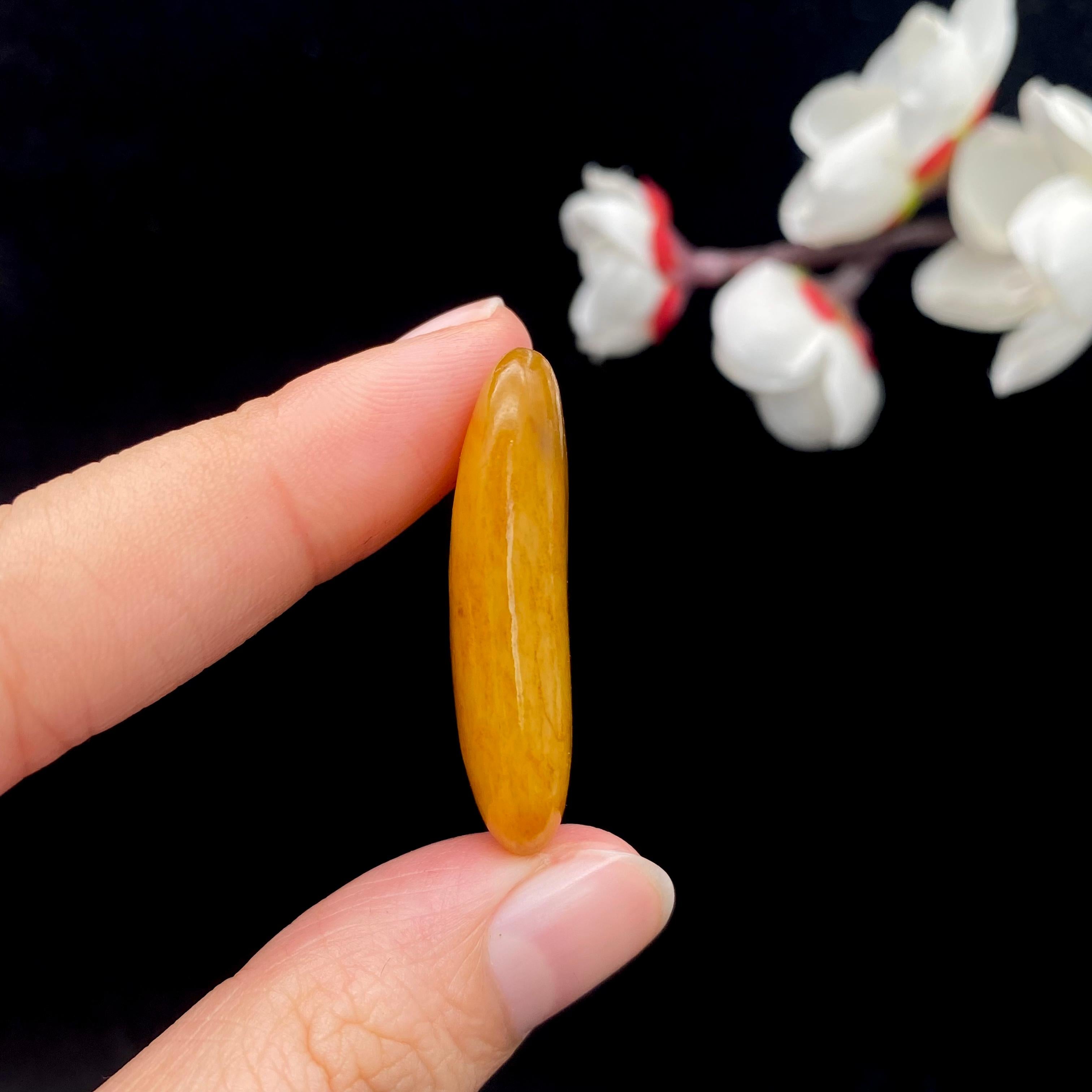 和田玉黄沁皮籽料原石（11.7g）