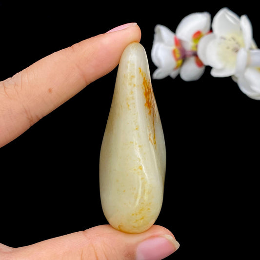 和田玉洒金皮籽料手把件（68.2g）